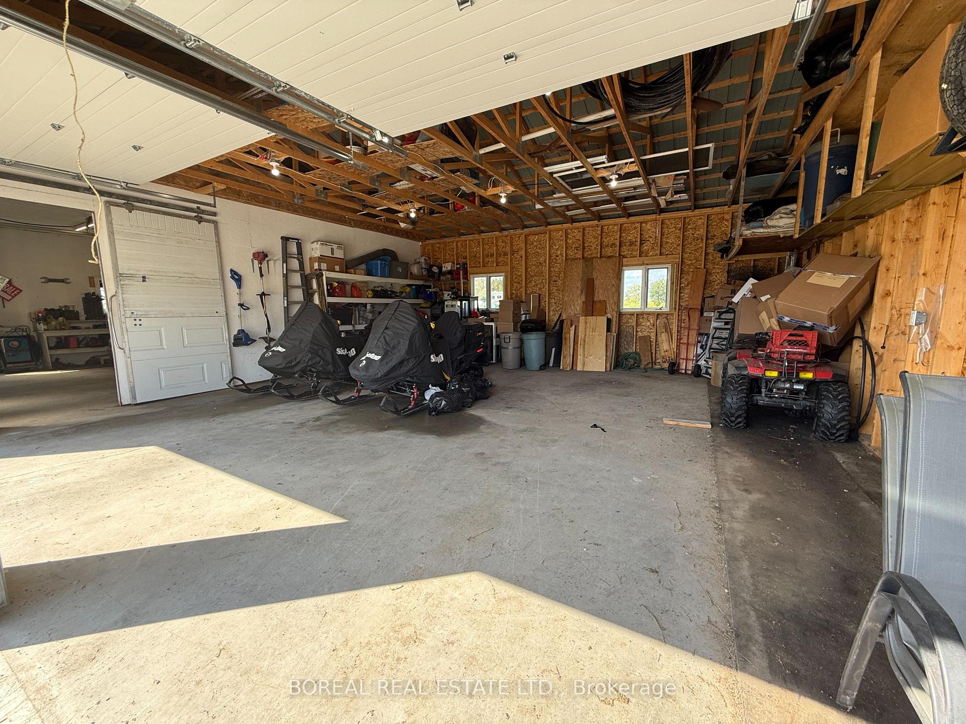 Photo 19 of 1363 Hwy 652, Cochrane — HOMEH