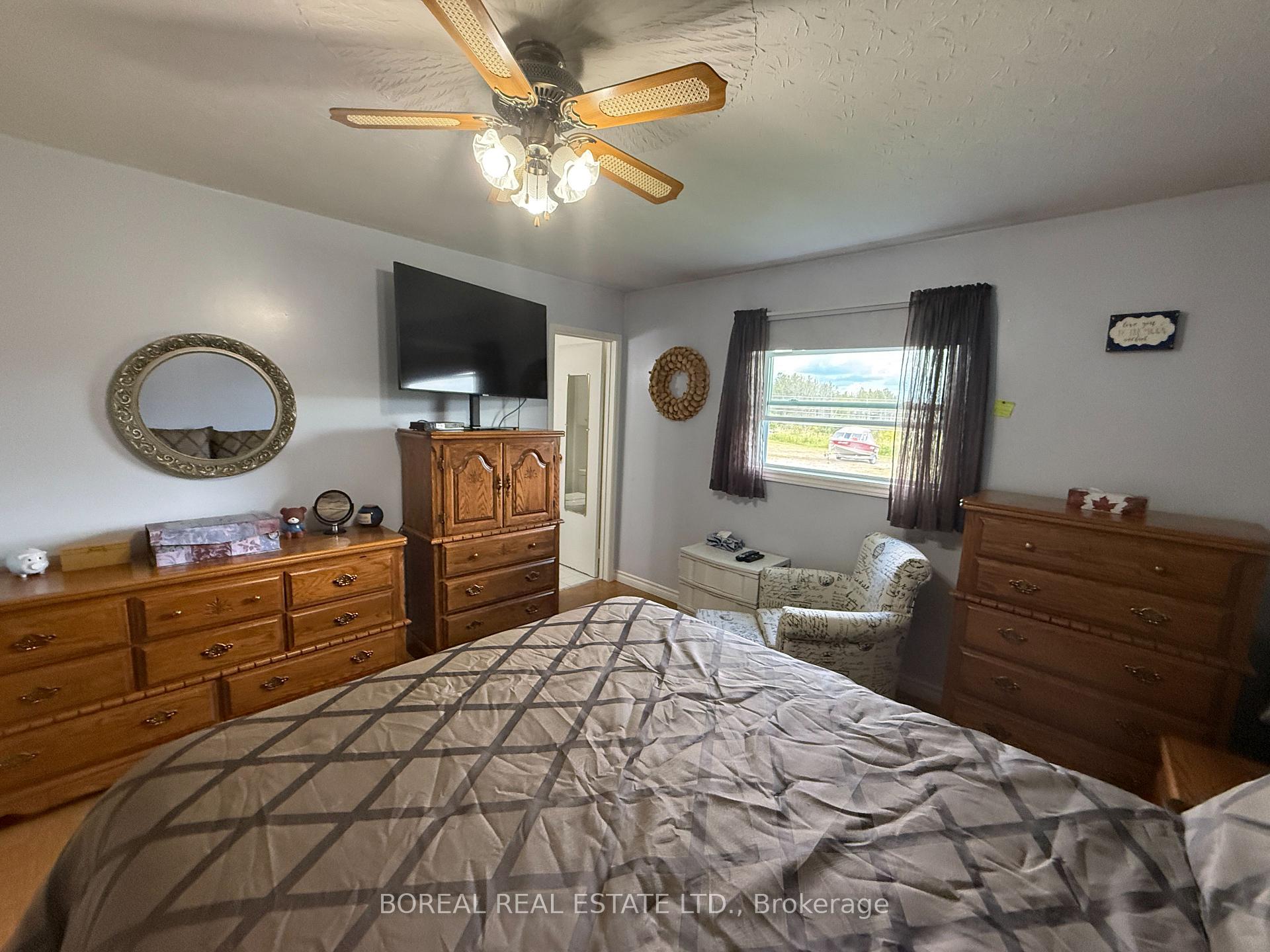 Photo 29 of 1363 Hwy 652, Cochrane — HOMEH