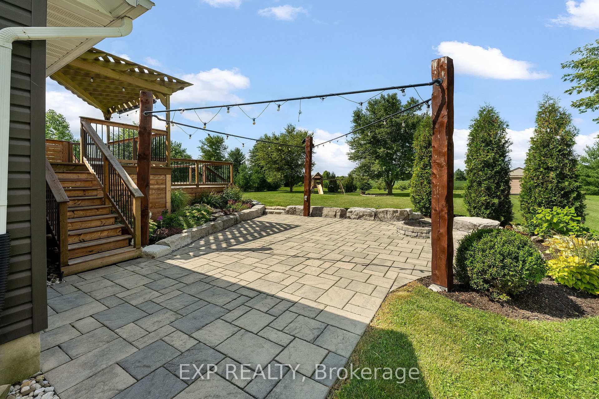 Photo 5 of 32070 Sideroad 20 Road, Wainfleet, Marshville/Winger — HOMEH
