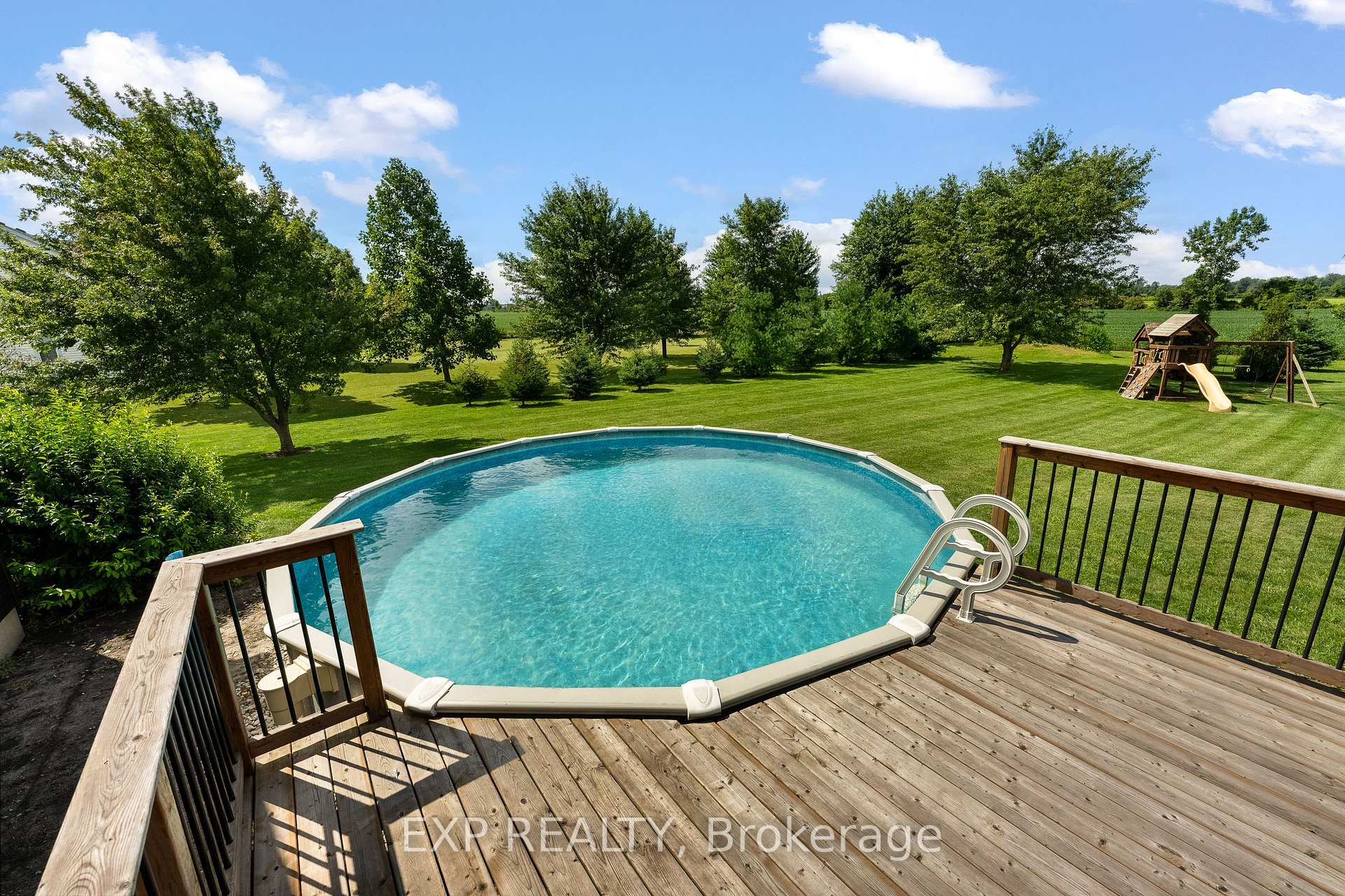 Photo 11 of 32070 Sideroad 20 Road, Wainfleet, Marshville/Winger — HOMEH