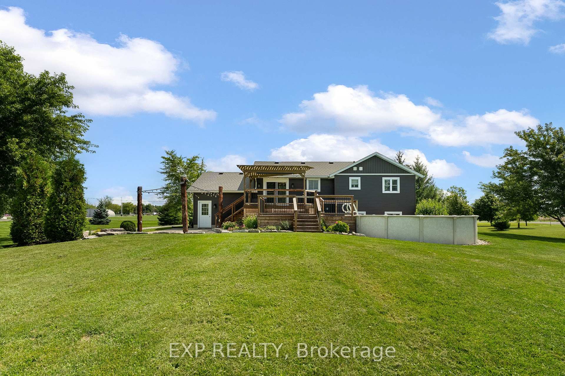 Photo 15 of 32070 Sideroad 20 Road, Wainfleet, Marshville/Winger — HOMEH