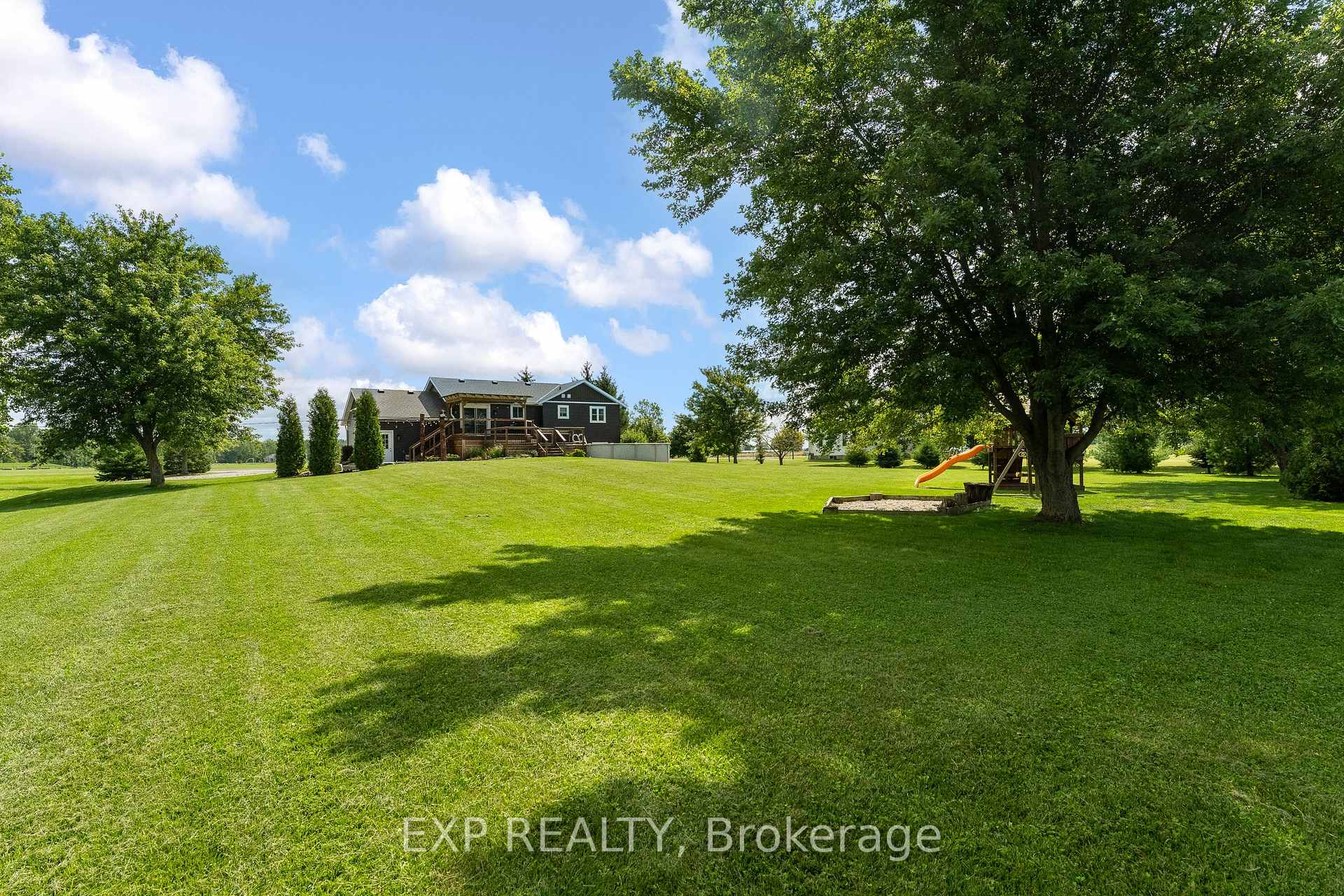 Photo 16 of 32070 Sideroad 20 Road, Wainfleet, Marshville/Winger — HOMEH