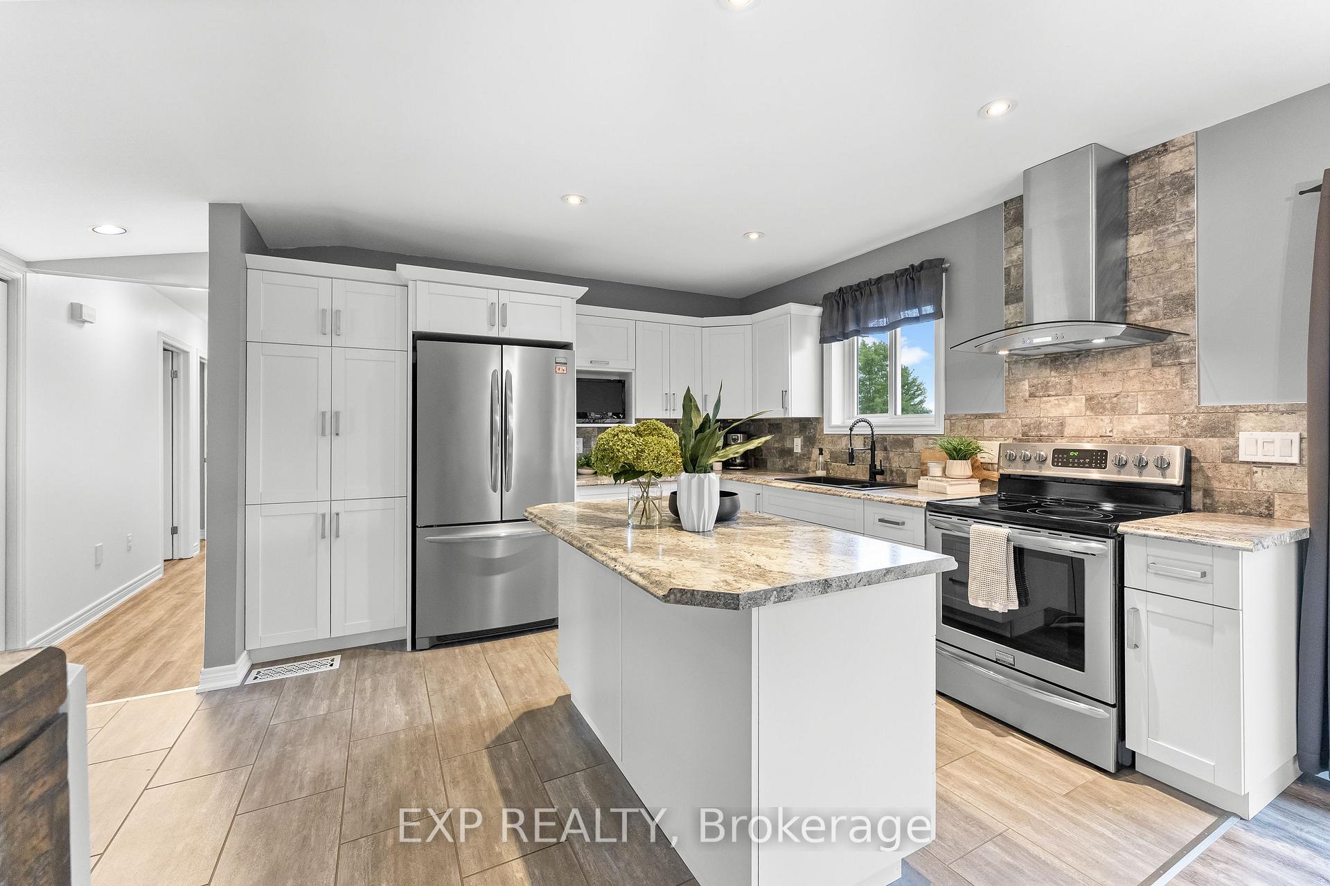 Photo 26 of 32070 Sideroad 20 Road, Wainfleet, Marshville/Winger — HOMEH