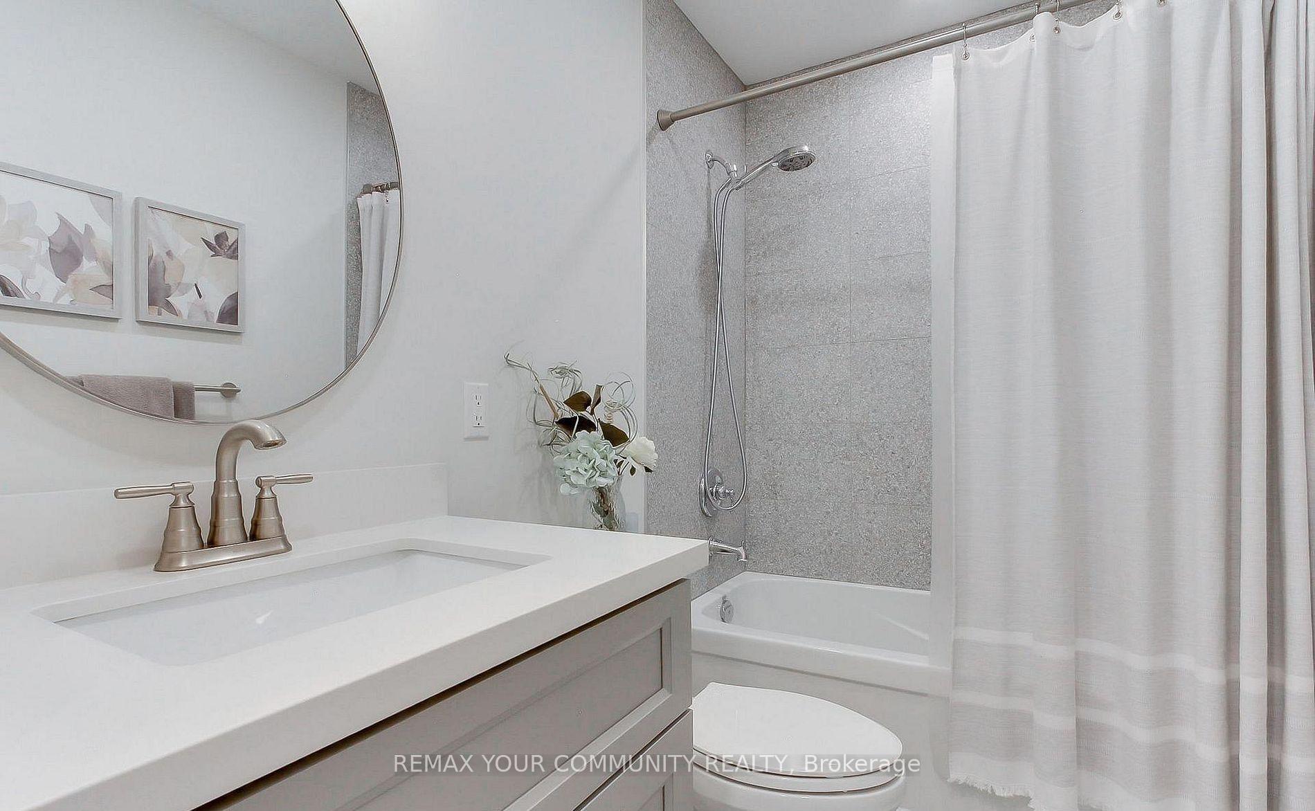 Photo 21 of Unit Main Floor w/o basement, 67 Davis Road, Aurora, Aurora Highlands — HOMEH