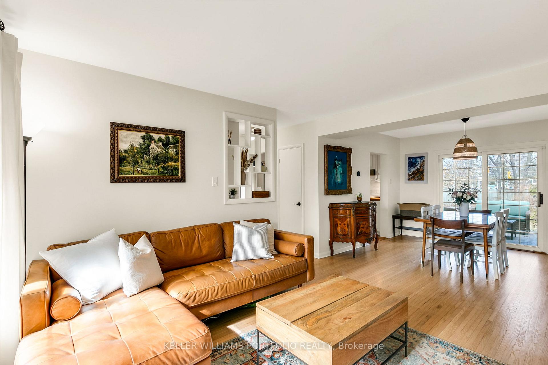 Photo 6 of 88 Sabrina Dr, Etobicoke, Willowridge-Martingrove-Richview — HOMEH