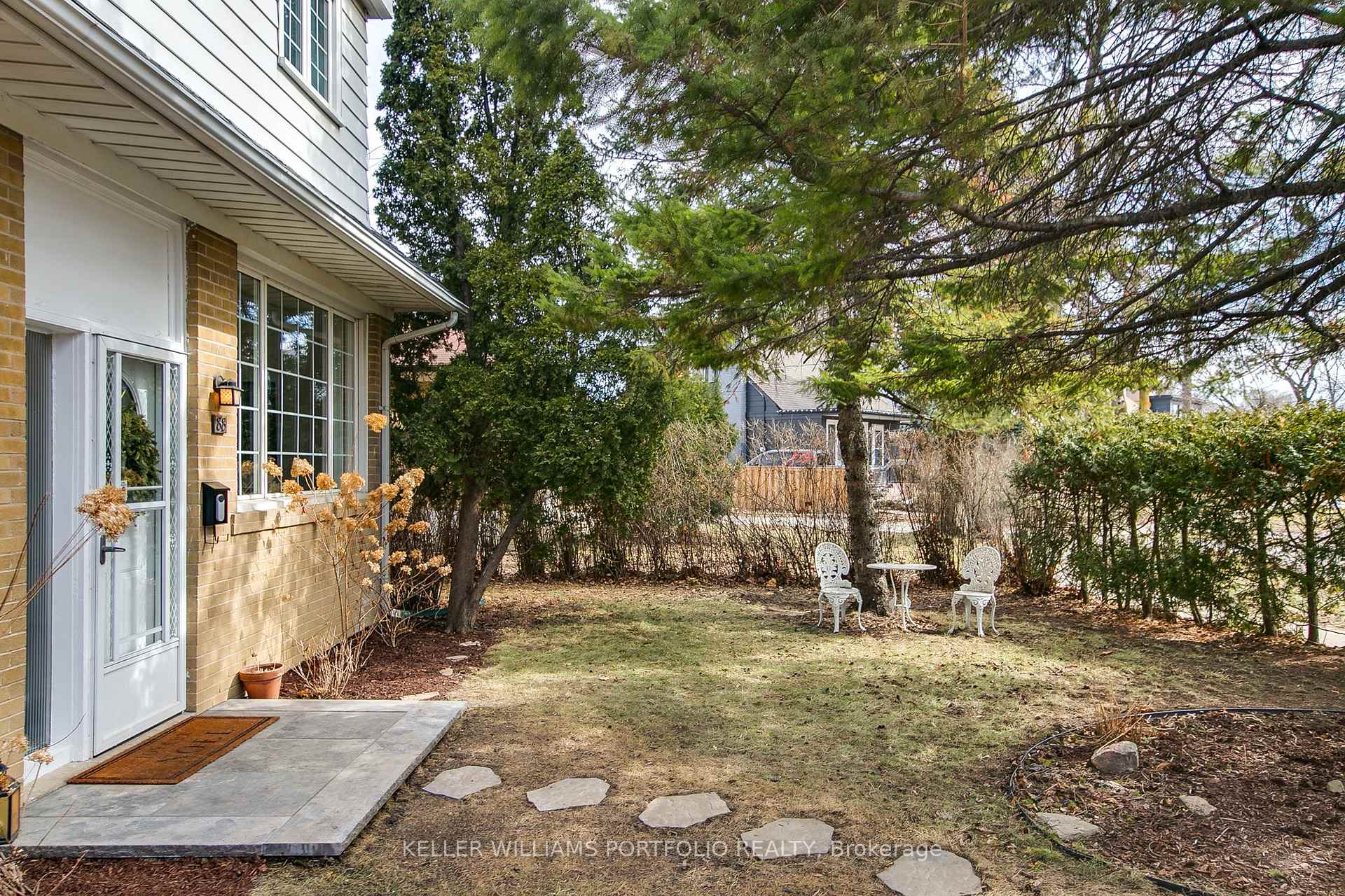 Photo 46 of 88 Sabrina Dr, Etobicoke, Willowridge-Martingrove-Richview — HOMEH