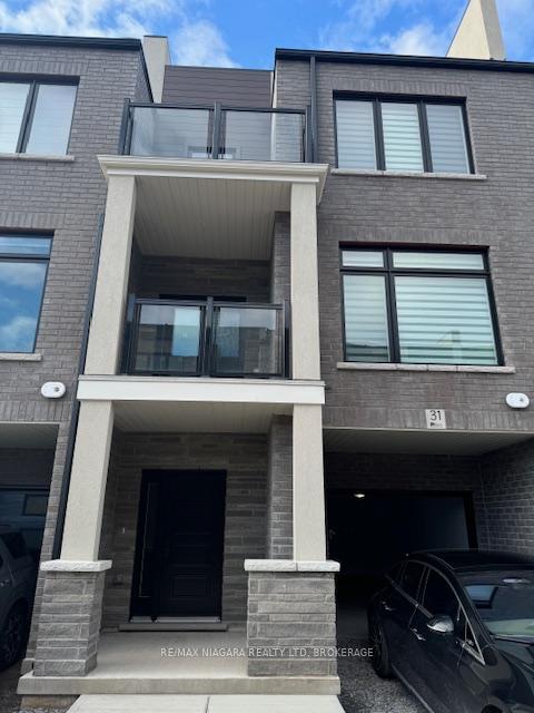 Photo 11 of 292 Vine Street, St. Catharines, Carlton/Bunting — HOMEH