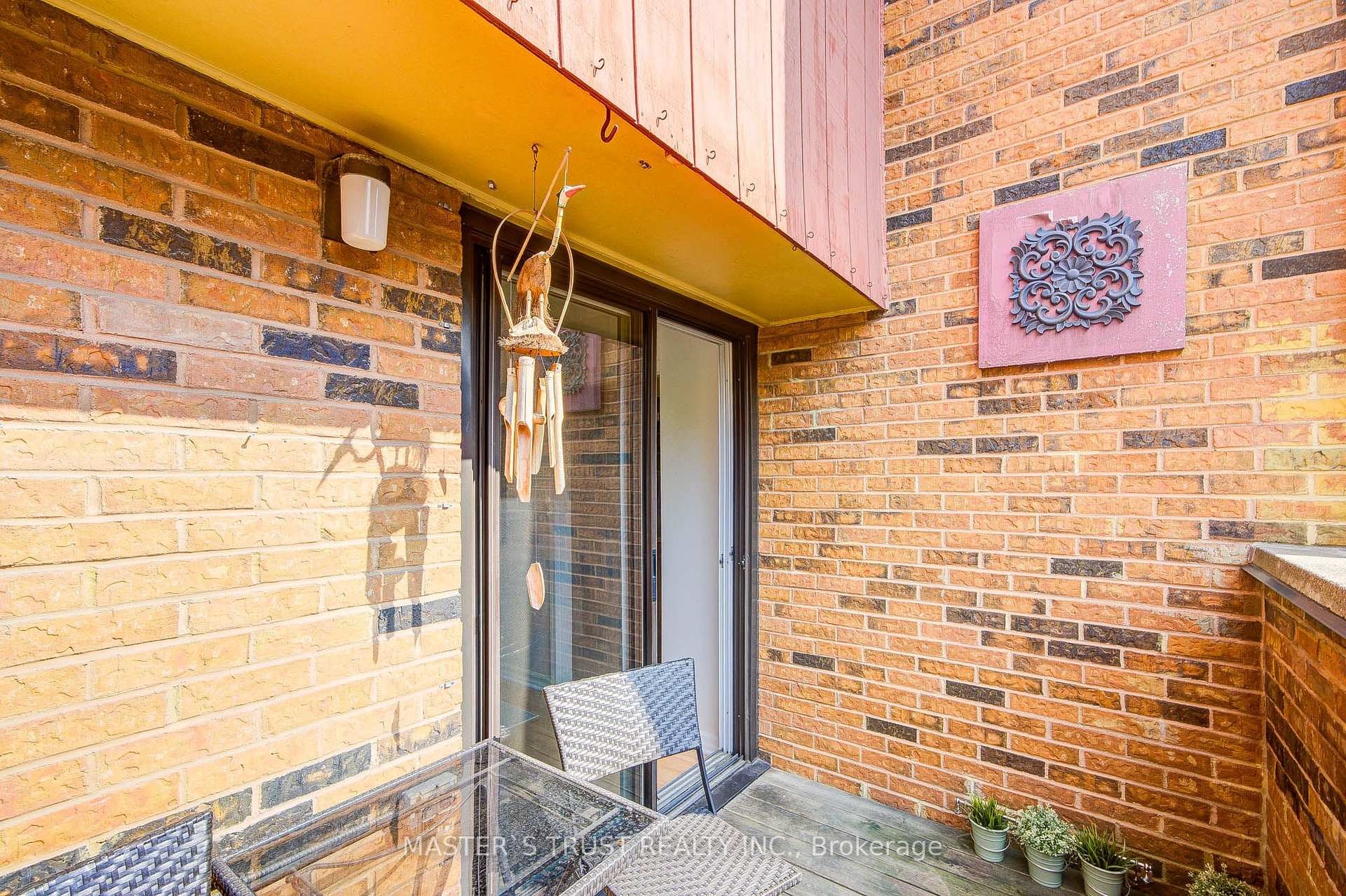Photo 32 of 35 Bards Walkway, North York, Pleasant View — HOMEH
