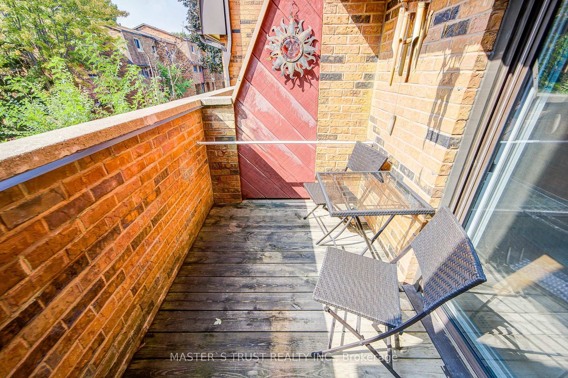 Photo 33 of 35 Bards Walkway, North York, Pleasant View — HOMEH