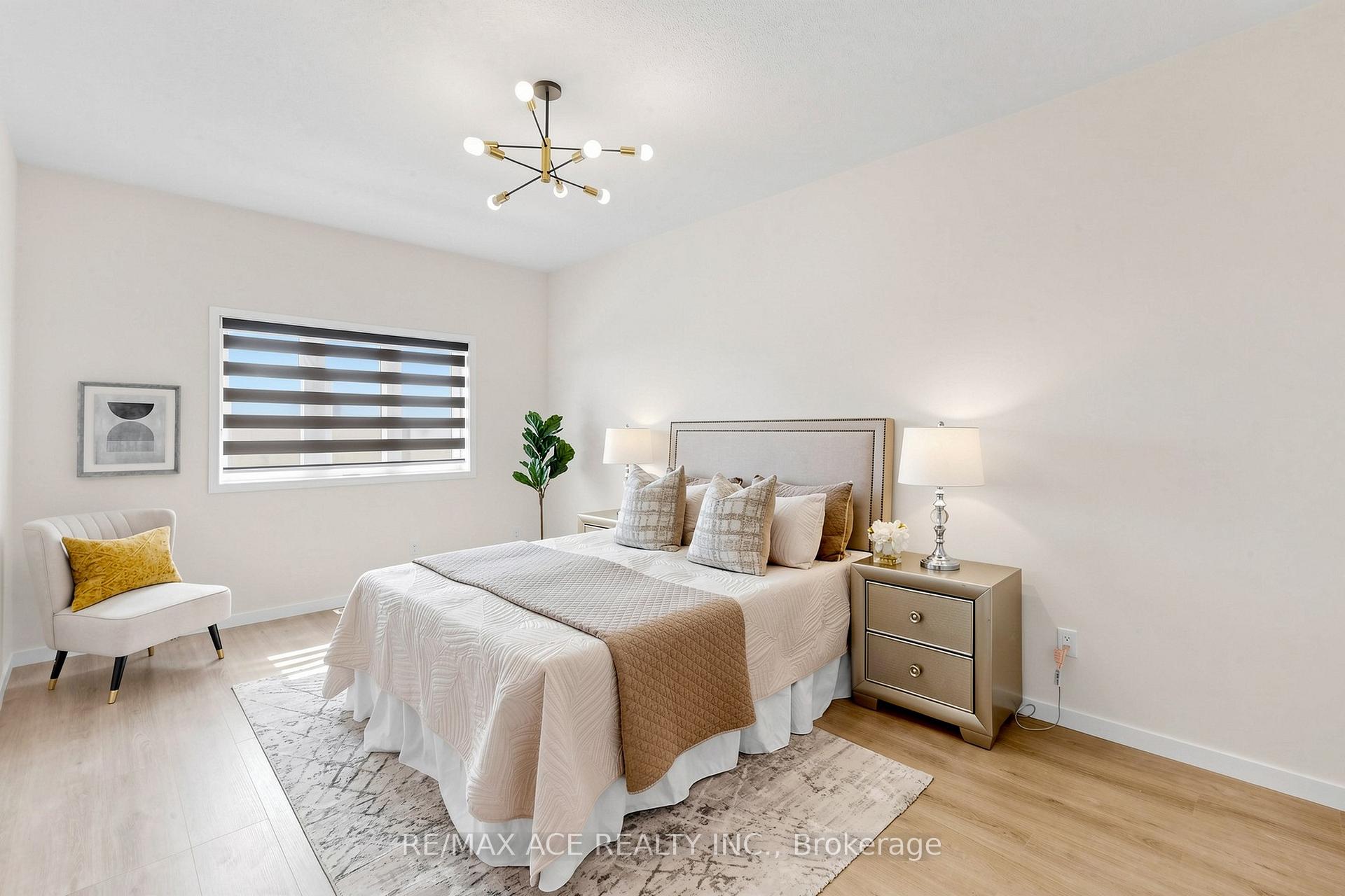 Photo 22 of 368 Elyse Court, Aurora, Bayview Northeast — HOMEH