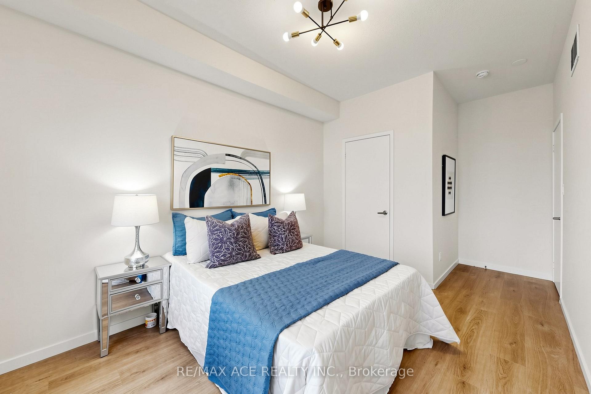 Photo 30 of 368 Elyse Court, Aurora, Bayview Northeast — HOMEH