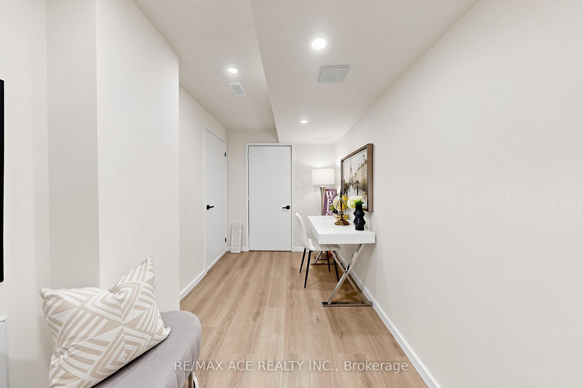 Photo 40 of 368 Elyse Court, Aurora, Bayview Northeast — HOMEH