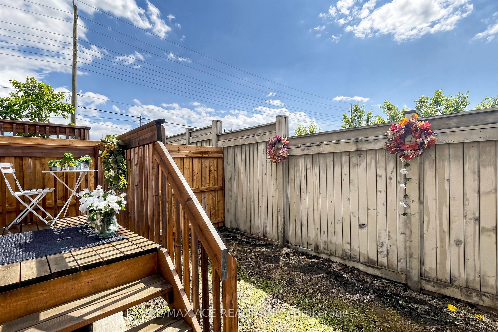 Photo 50 of 368 Elyse Court, Aurora, Bayview Northeast — HOMEH