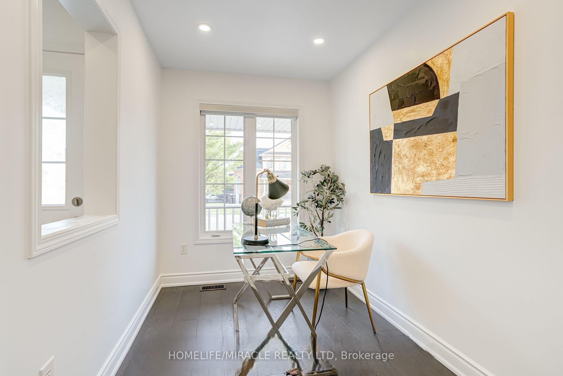 Photo 4 of Unit Upper, 190 Fandango Drive, Brampton, Credit Valley — HOMEH