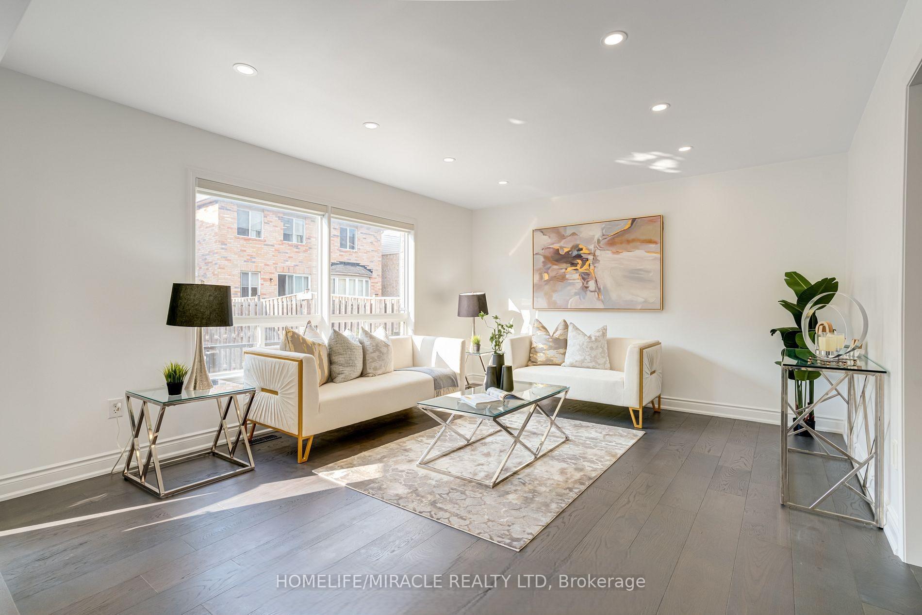 Photo 6 of Unit Upper, 190 Fandango Drive, Brampton, Credit Valley — HOMEH