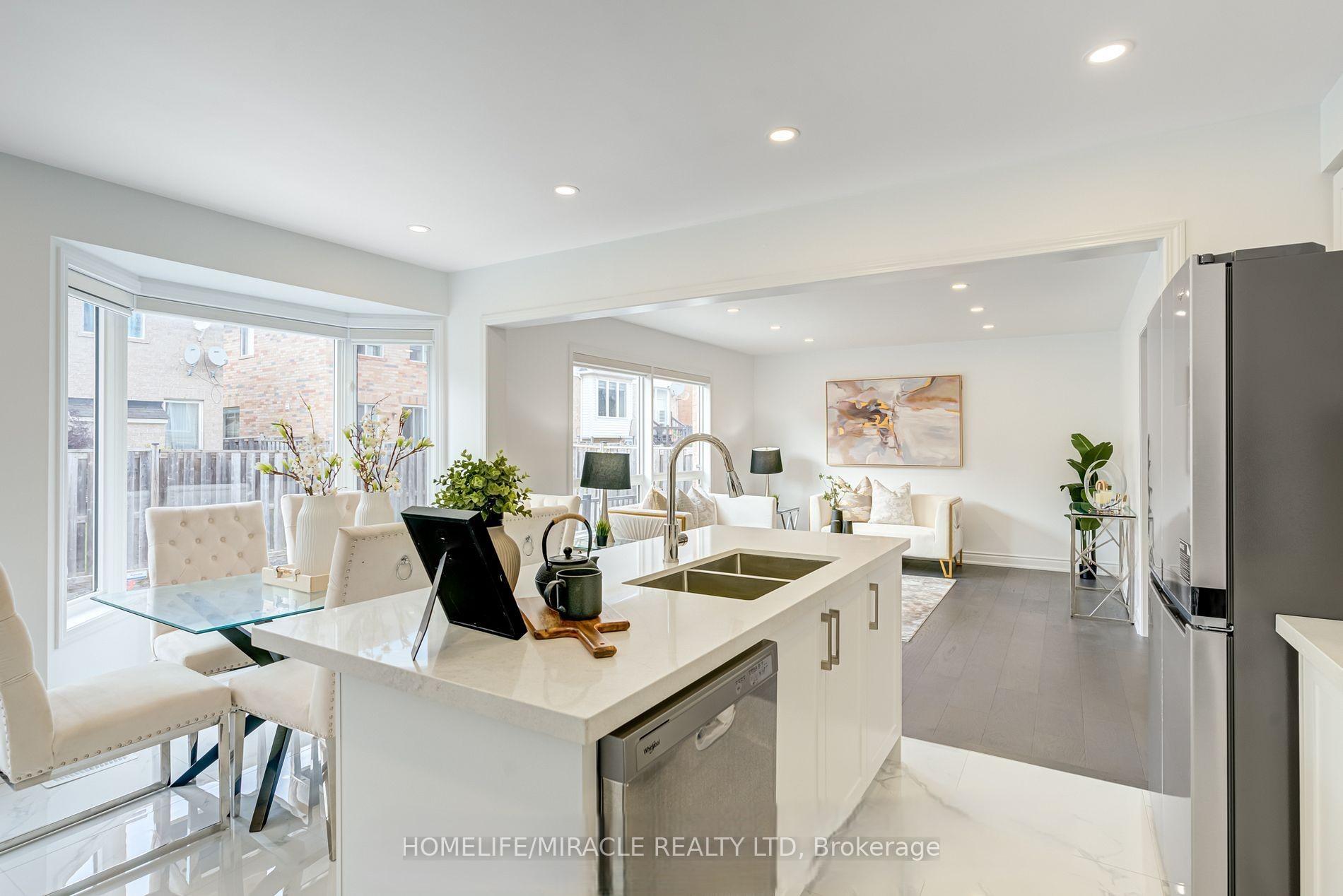 Photo 12 of Unit Upper, 190 Fandango Drive, Brampton, Credit Valley — HOMEH