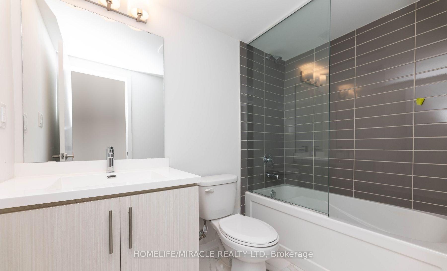 Photo 18 of Unit 166, 20 Lloyd Jane Lane, Etobicoke, New Toronto — HOMEH