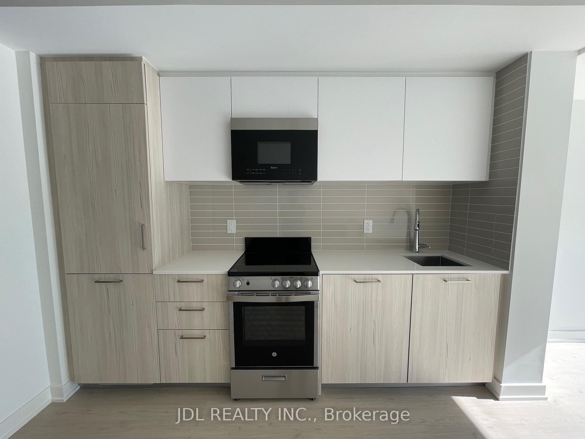 Photo 2 of Unit 1603, 65 Mutual Street, Toronto, Church-Yonge Corridor — HOMEH