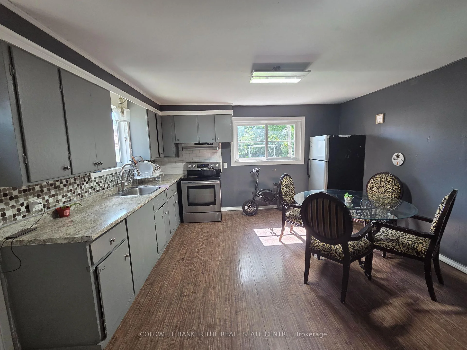 Photo 6 of 119A Henry Street, Barrie, Queen's Park — HOMEH