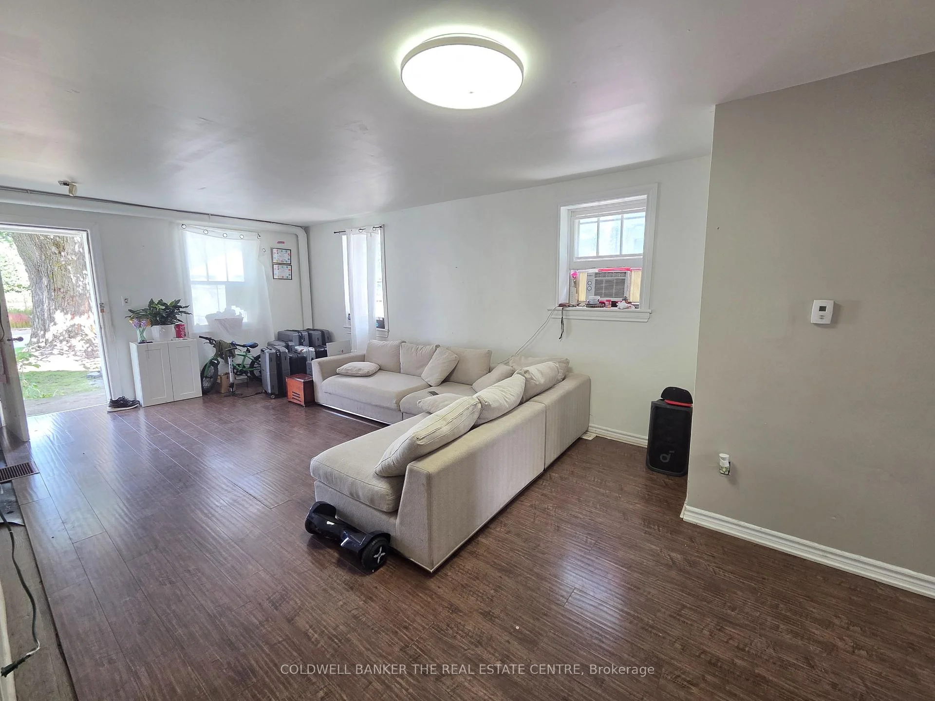 Photo 10 of 119A Henry Street, Barrie, Queen's Park — HOMEH