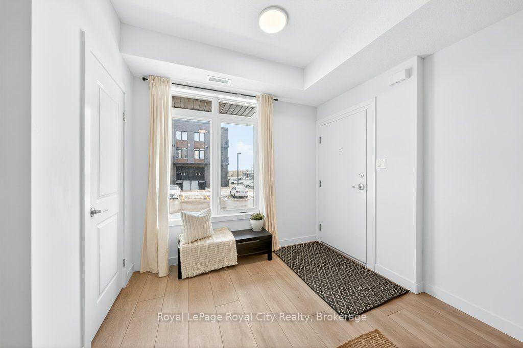 Photo 5 of Unit 162, 824 Woolwich Street, Guelph, Riverside Park — HOMEH