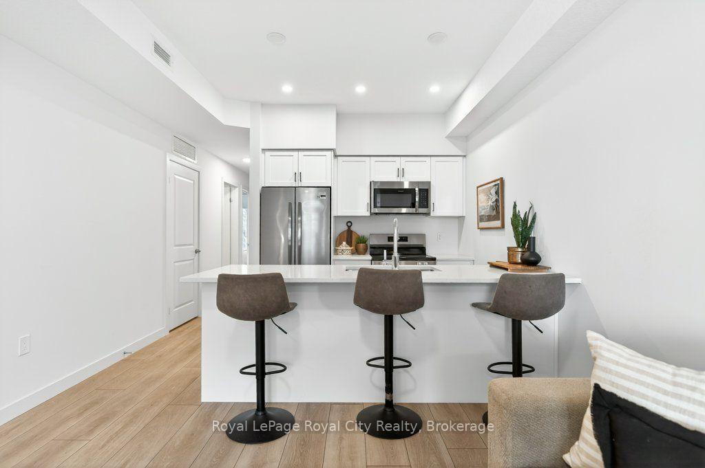 Photo 10 of Unit 162, 824 Woolwich Street, Guelph, Riverside Park — HOMEH