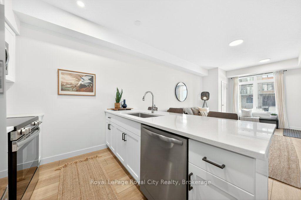 Photo 11 of Unit 162, 824 Woolwich Street, Guelph, Riverside Park — HOMEH