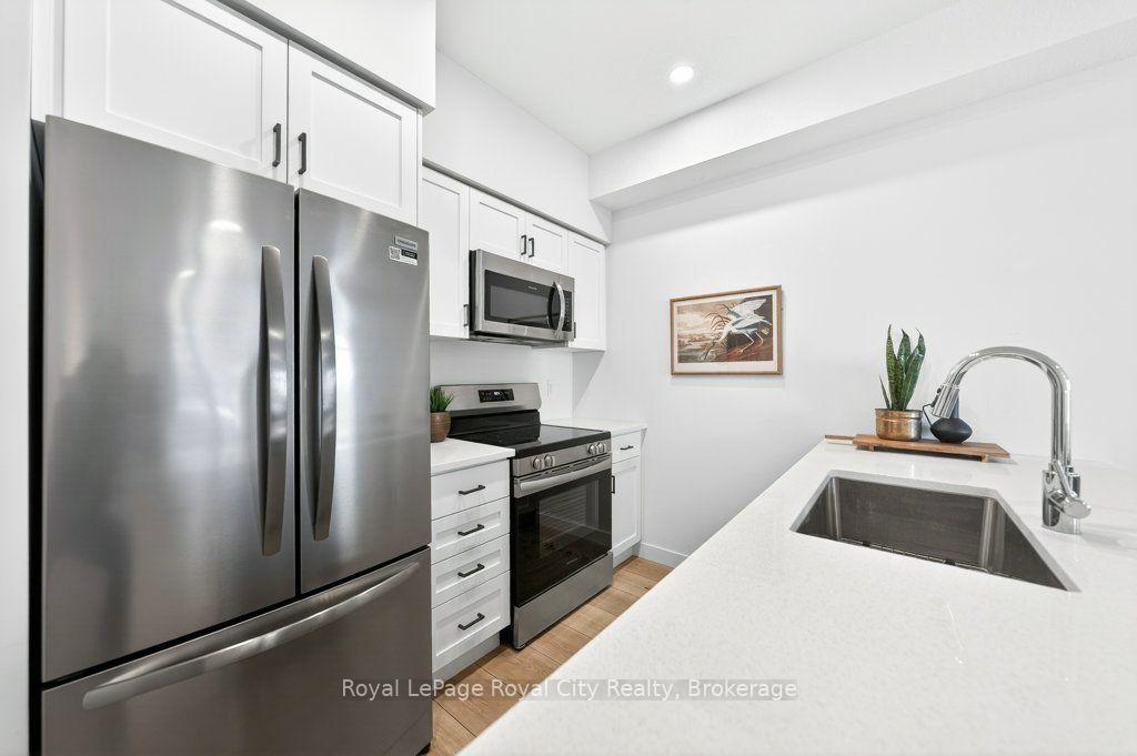 Photo 12 of Unit 162, 824 Woolwich Street, Guelph, Riverside Park — HOMEH