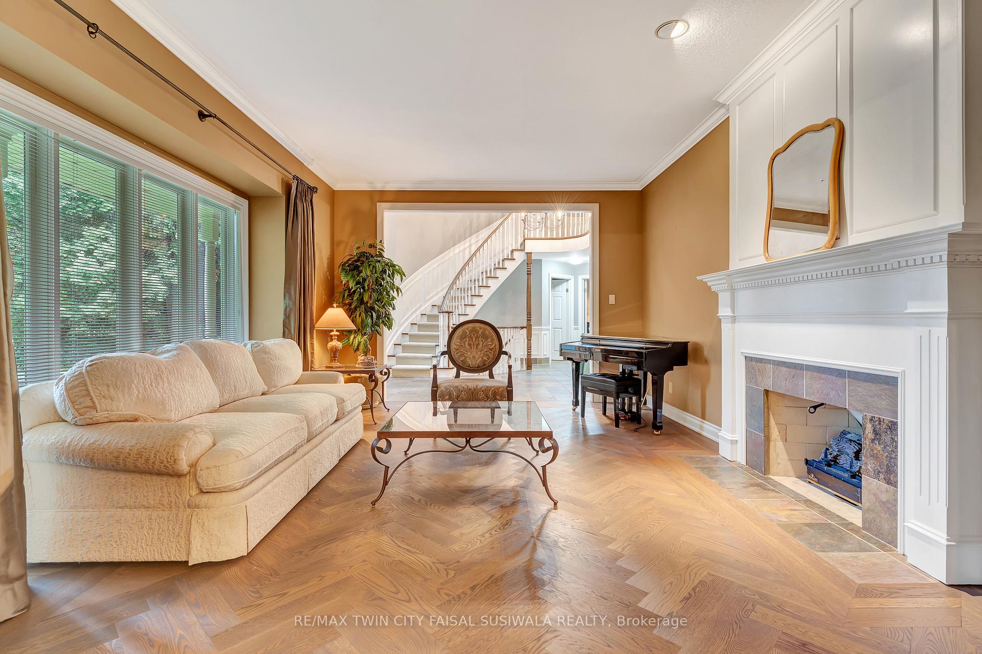 Photo 13 of 22 Deerpath Court, Cambridge, Fiddlesticks — HOMEH