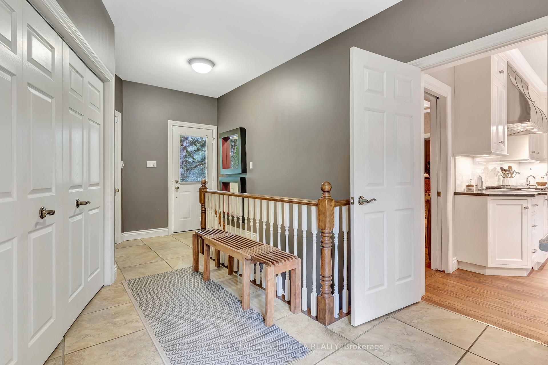 Photo 25 of 22 Deerpath Court, Cambridge, Fiddlesticks — HOMEH