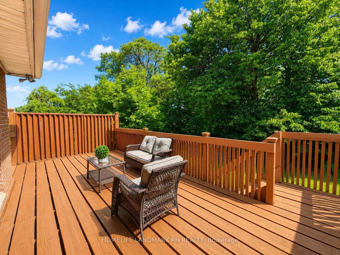 Photo 9 of 225 Maxome Avenue, North York, Newtonbrook East — HOMEH