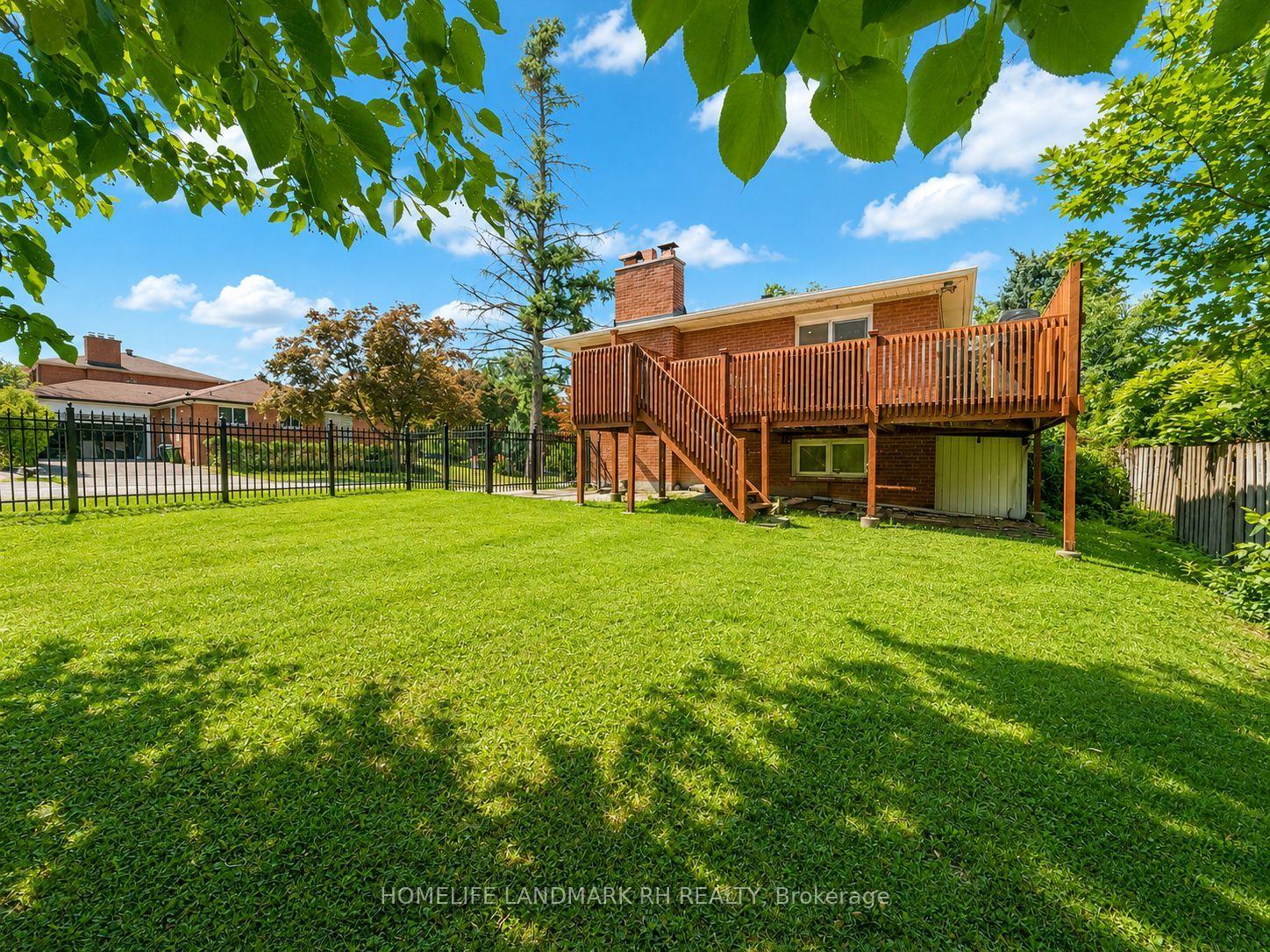 Photo 38 of 225 Maxome Avenue, North York, Newtonbrook East — HOMEH