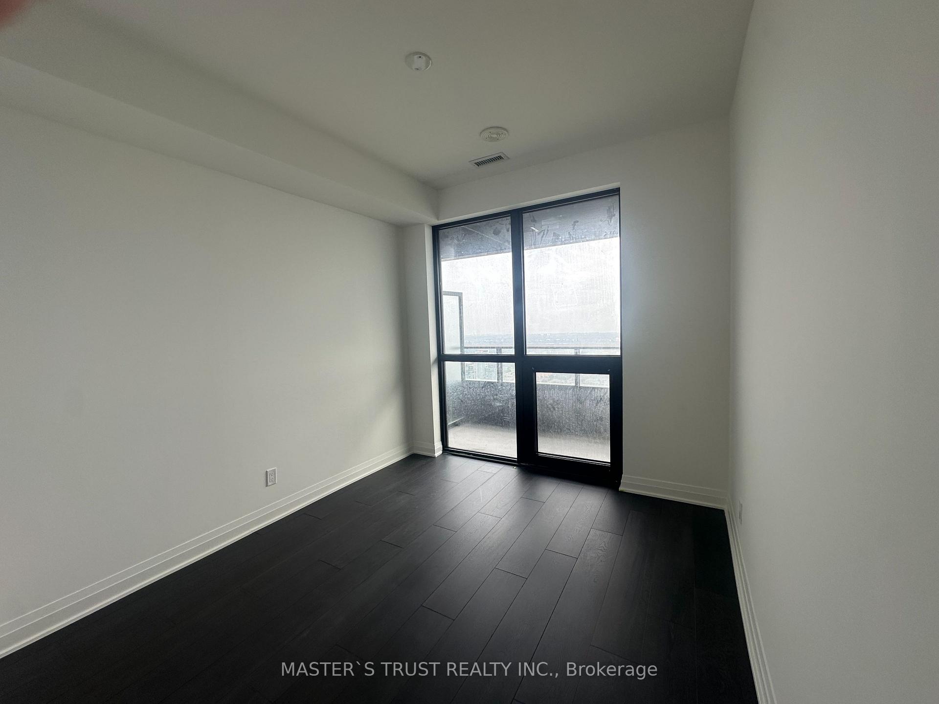 Photo 4 of Unit 5404, 4015 The Exchange, Mississauga, City Centre — HOMEH