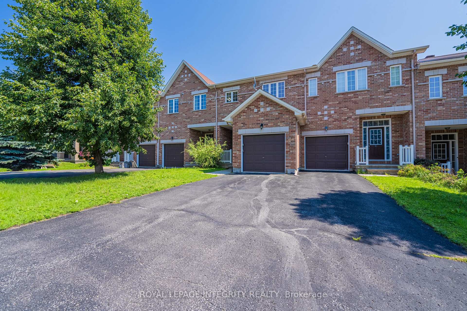 Photo 2 of 531 Remnor Avenue, Ottawa, Kanata - Kanata Lakes/Heritage Hills — HOMEH