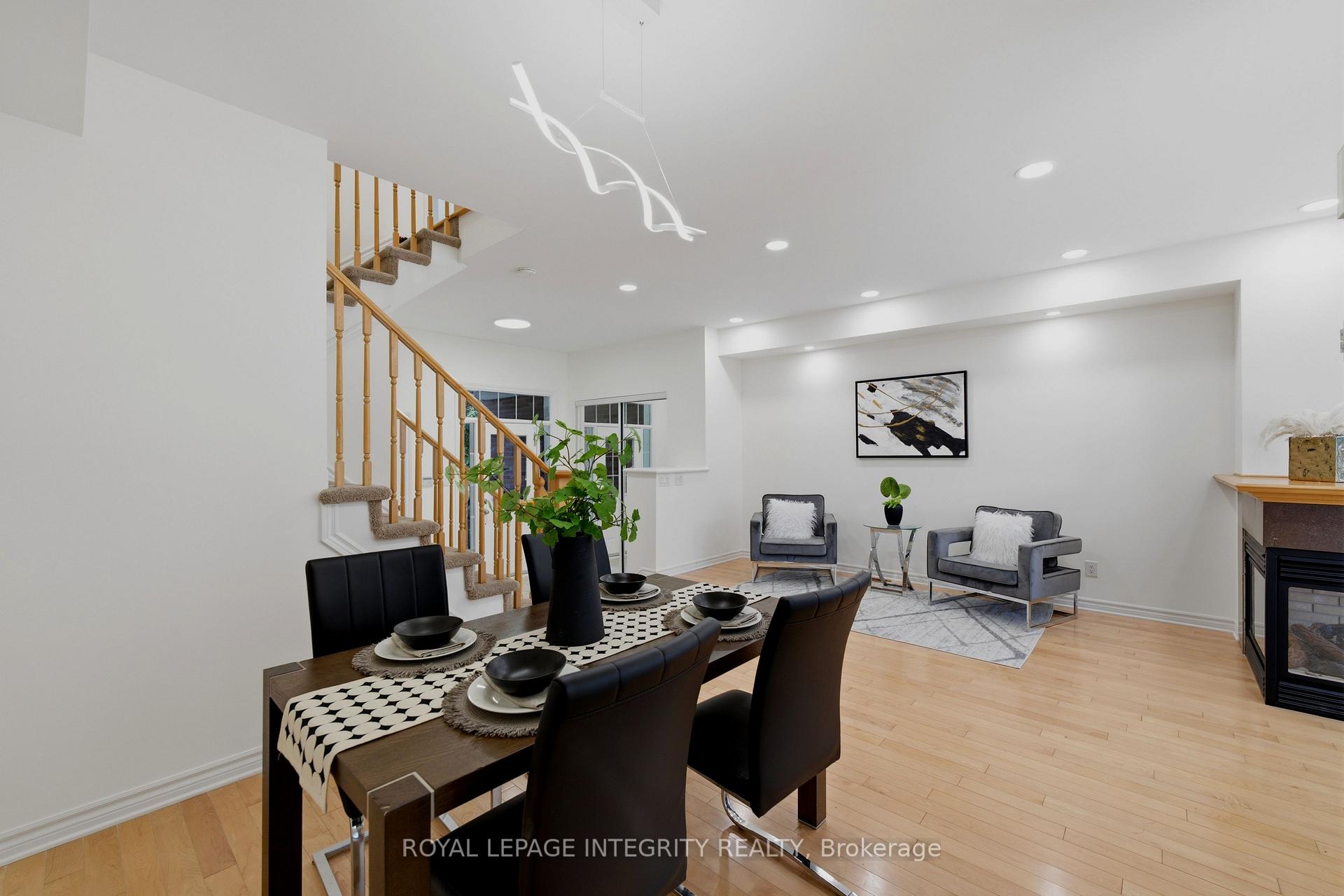 Photo 11 of 531 Remnor Avenue, Ottawa, Kanata - Kanata Lakes/Heritage Hills — HOMEH