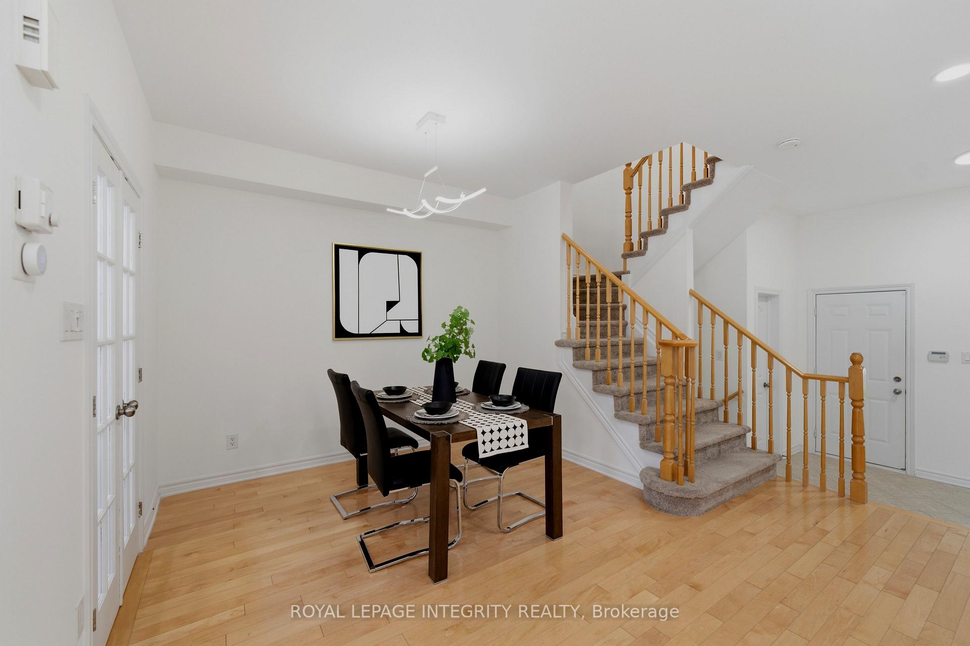 Photo 12 of 531 Remnor Avenue, Ottawa, Kanata - Kanata Lakes/Heritage Hills — HOMEH