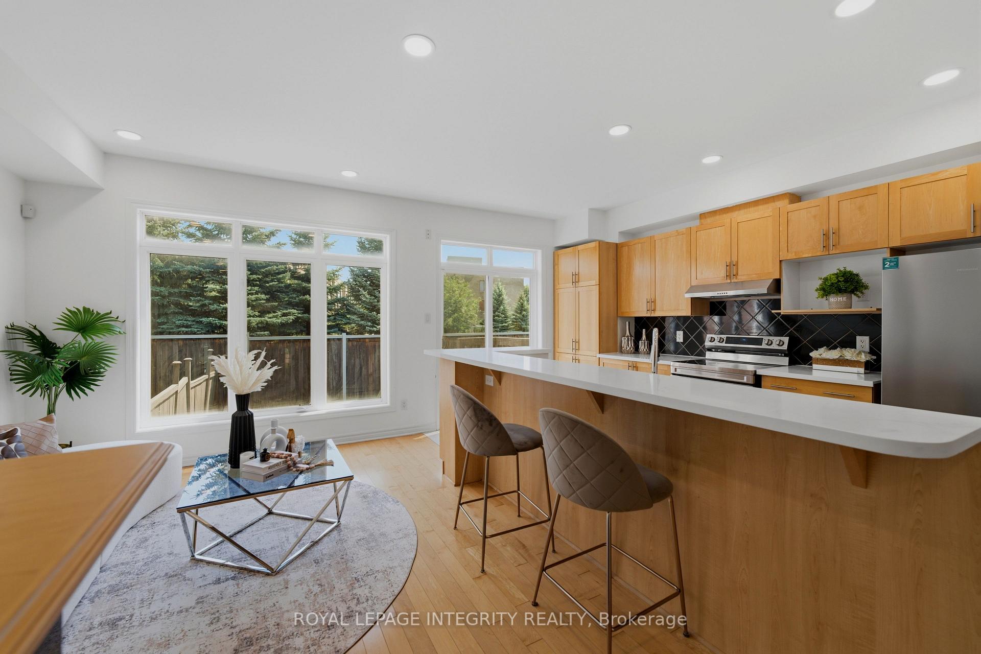 Photo 13 of 531 Remnor Avenue, Ottawa, Kanata - Kanata Lakes/Heritage Hills — HOMEH