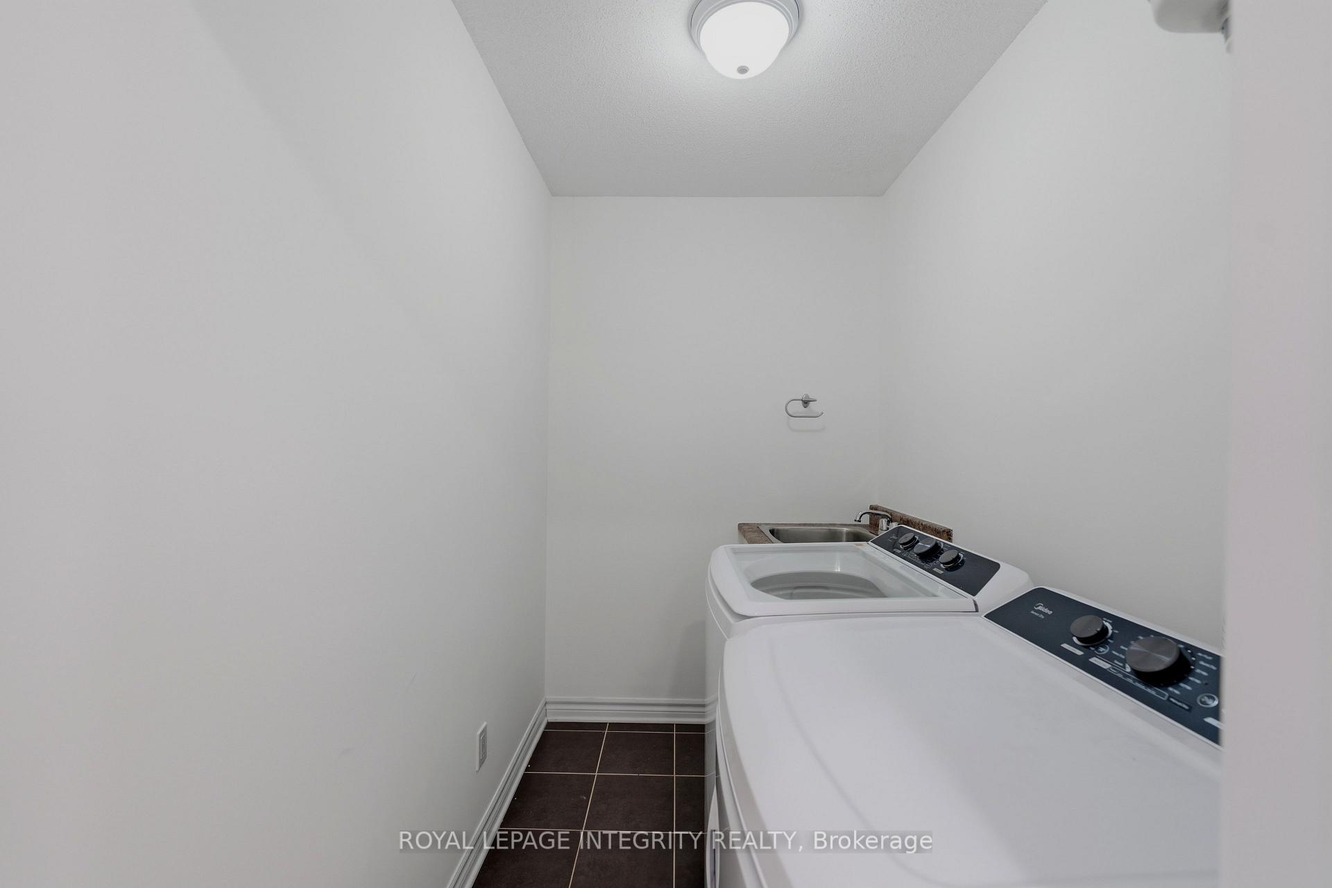 Photo 31 of 531 Remnor Avenue, Ottawa, Kanata - Kanata Lakes/Heritage Hills — HOMEH