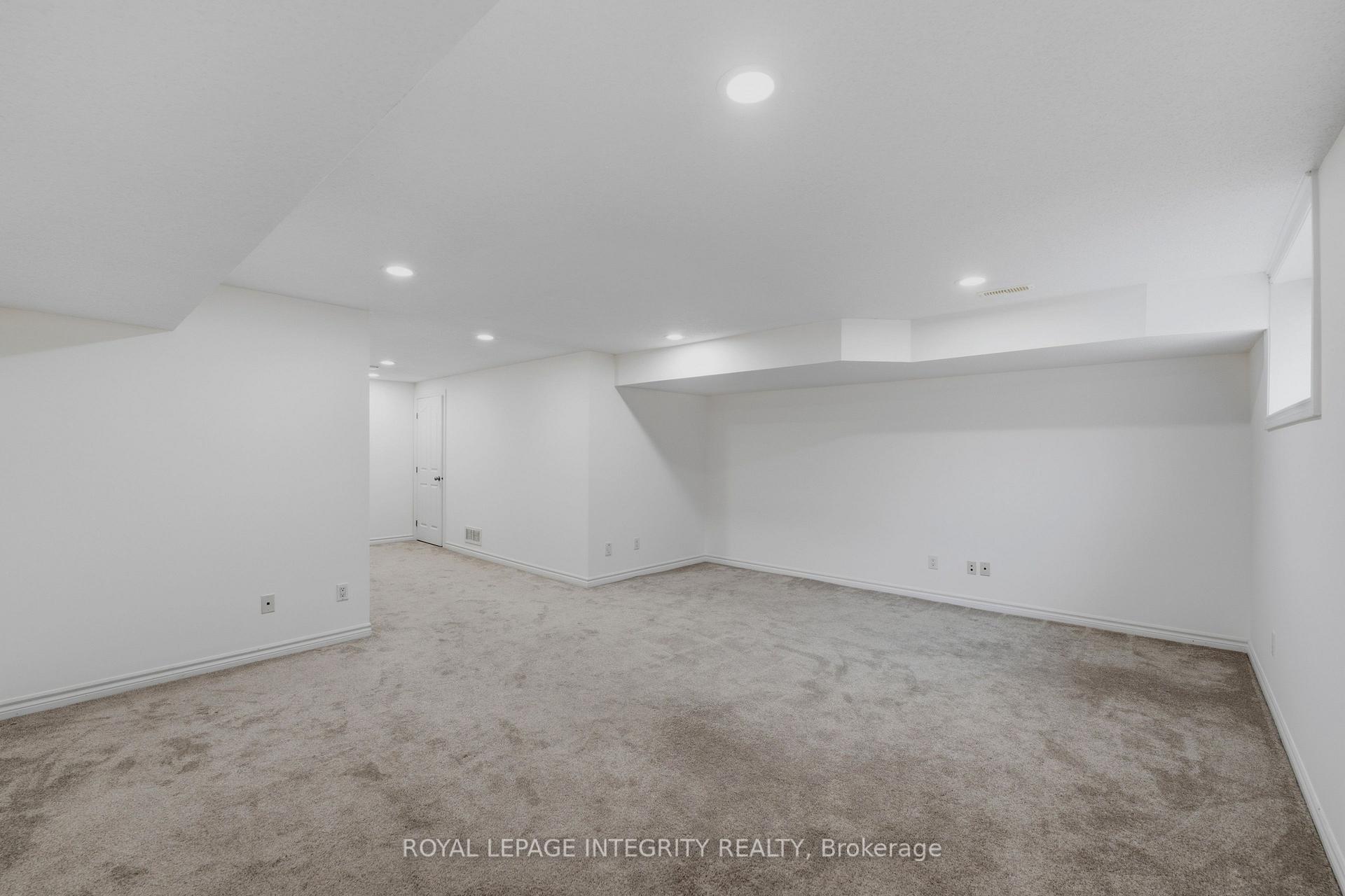 Photo 32 of 531 Remnor Avenue, Ottawa, Kanata - Kanata Lakes/Heritage Hills — HOMEH