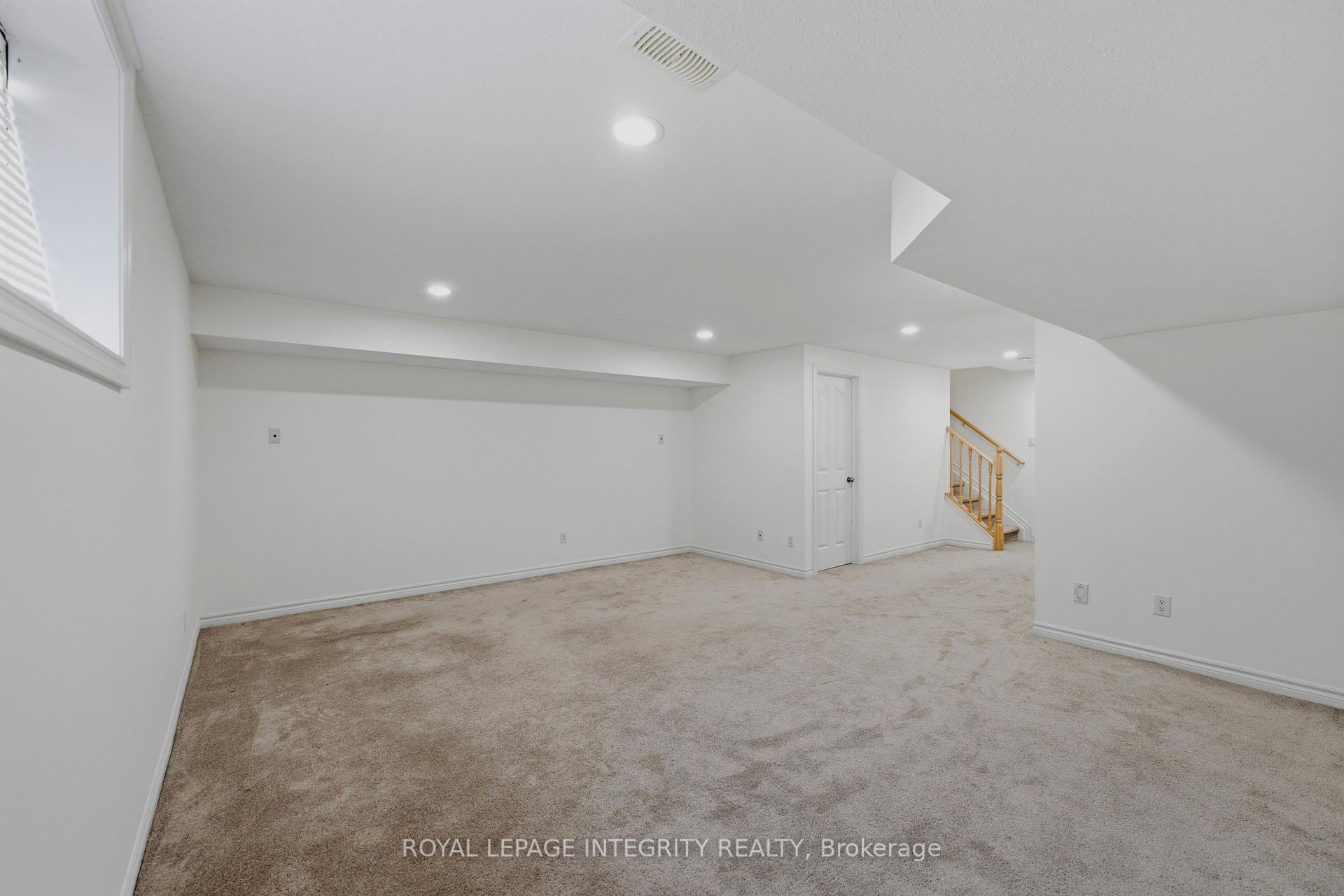 Photo 33 of 531 Remnor Avenue, Ottawa, Kanata - Kanata Lakes/Heritage Hills — HOMEH