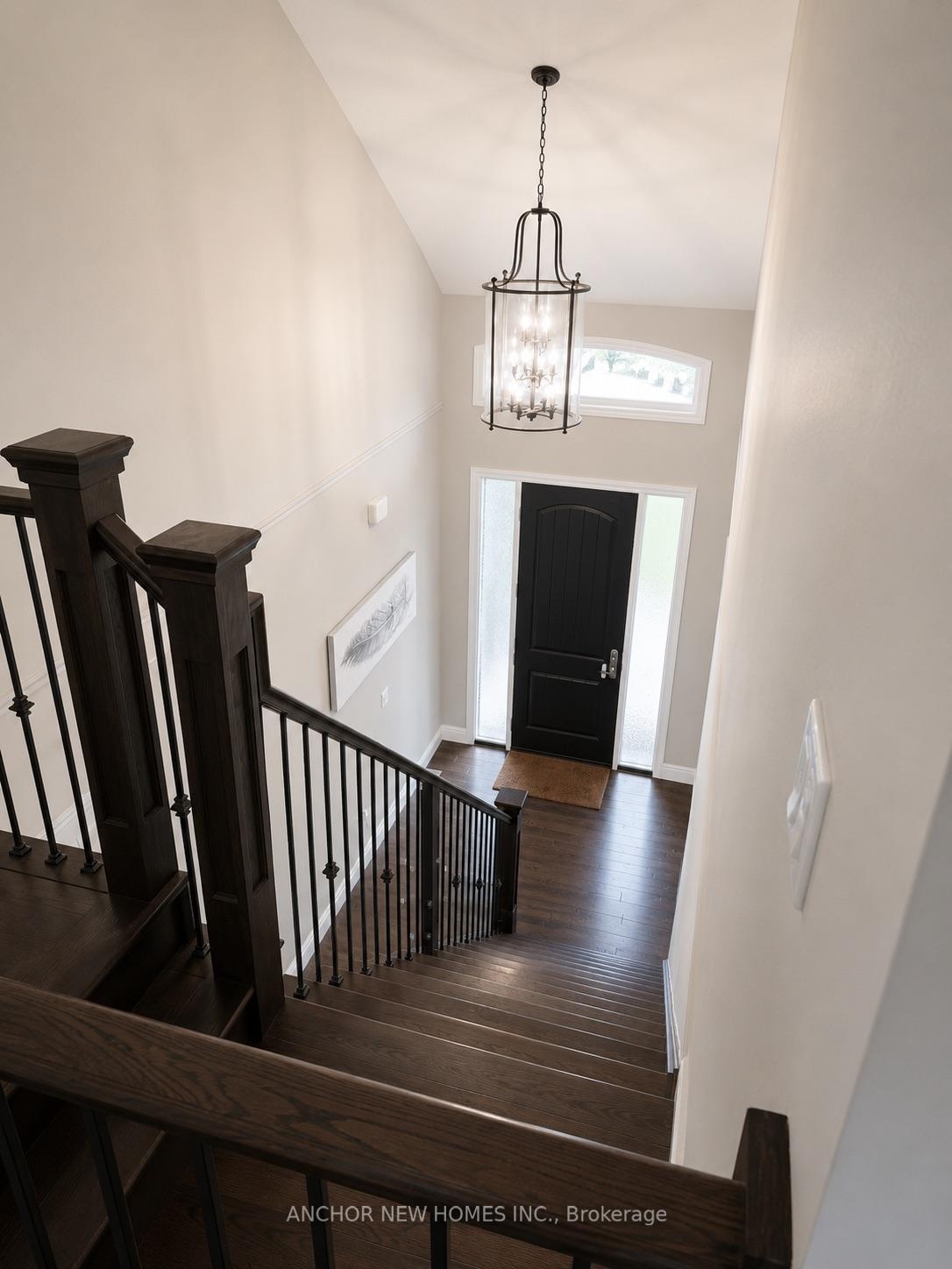 Photo 2 of 101 Beech Boulevard, Tillsonburg — HOMEH