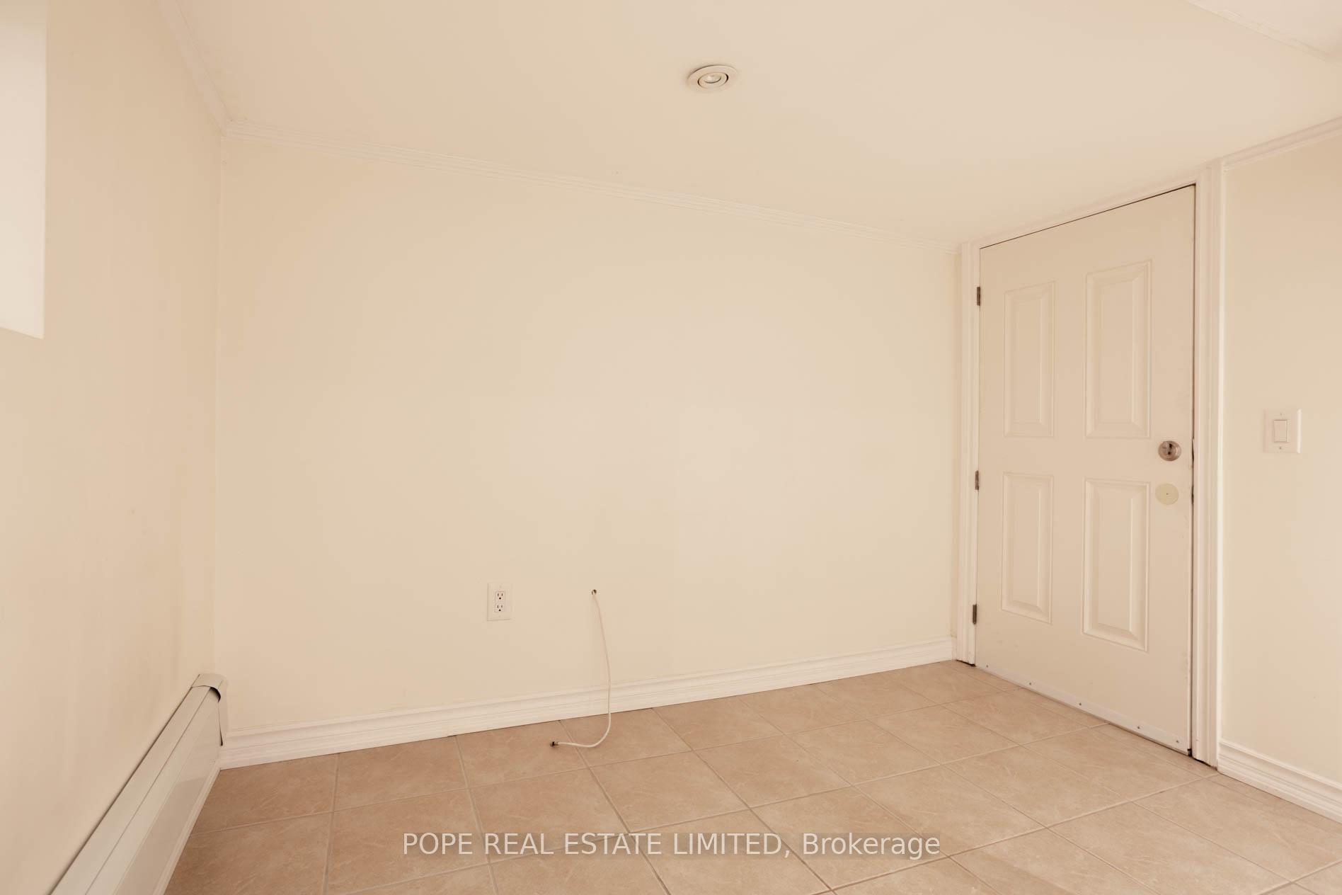 Photo 13 of Unit BSMT, 447 Roxton Road, Toronto, Palmerston-Little Italy — HOMEH