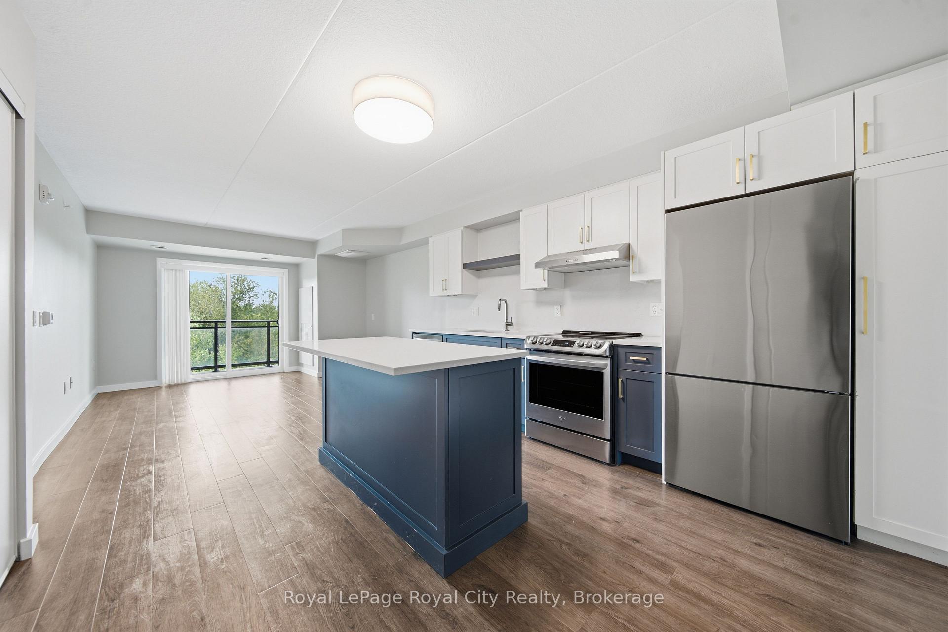 Photo 4 of Unit 302, 25 Kay Crescent, Guelph, Pineridge/Westminster Woods — HOMEH