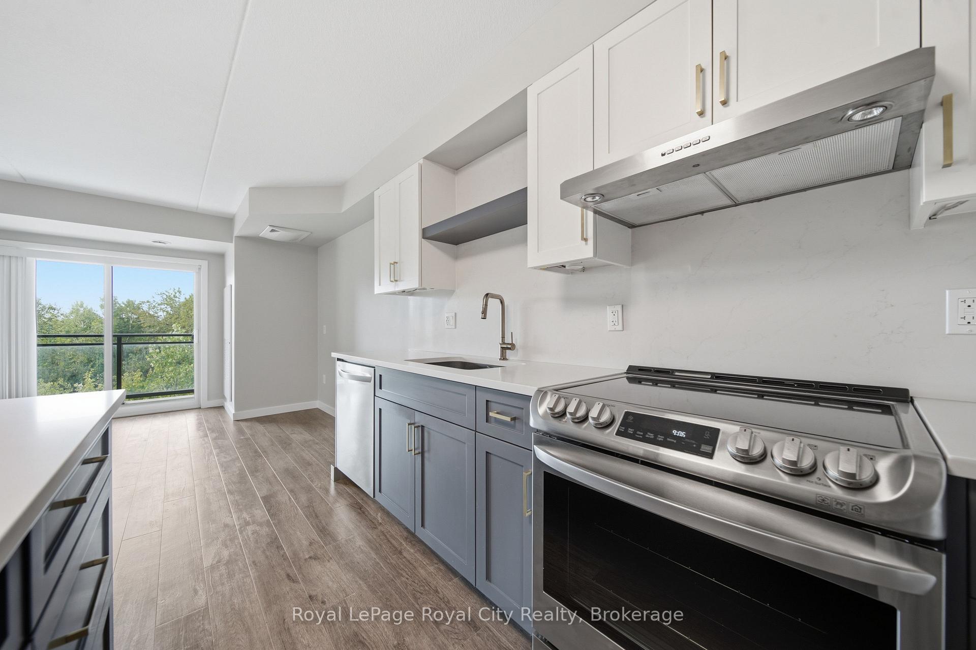 Photo 6 of Unit 302, 25 Kay Crescent, Guelph, Pineridge/Westminster Woods — HOMEH