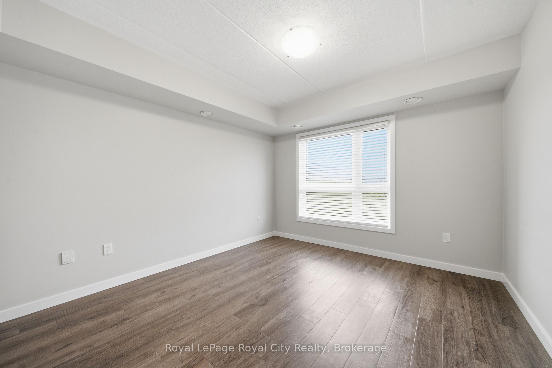 Photo 14 of Unit 302, 25 Kay Crescent, Guelph, Pineridge/Westminster Woods — HOMEH