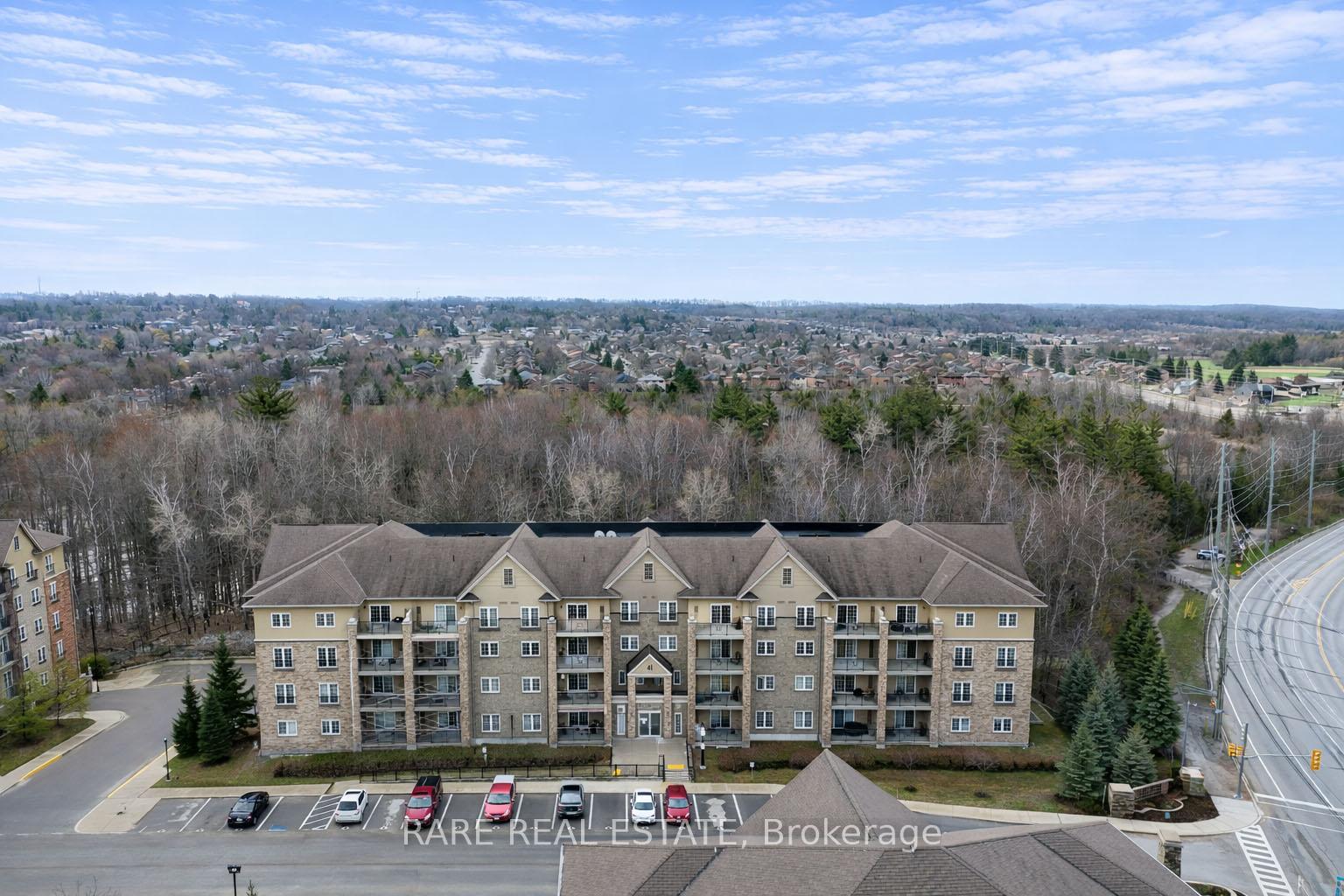 Photo 3 of Unit 309, 41 Ferndale Drive S, Barrie, Ardagh — HOMEH