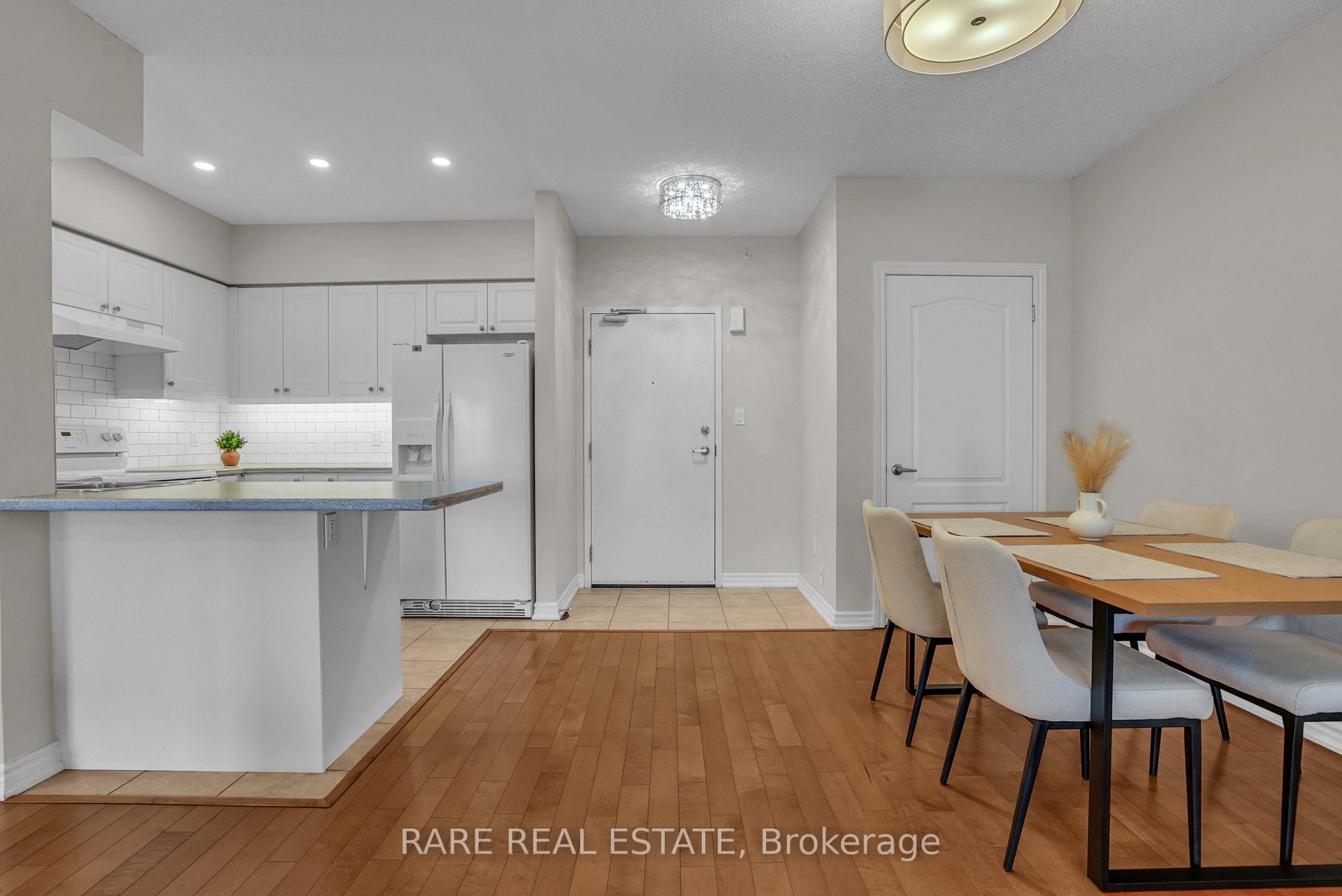 Photo 15 of Unit 309, 41 Ferndale Drive S, Barrie, Ardagh — HOMEH