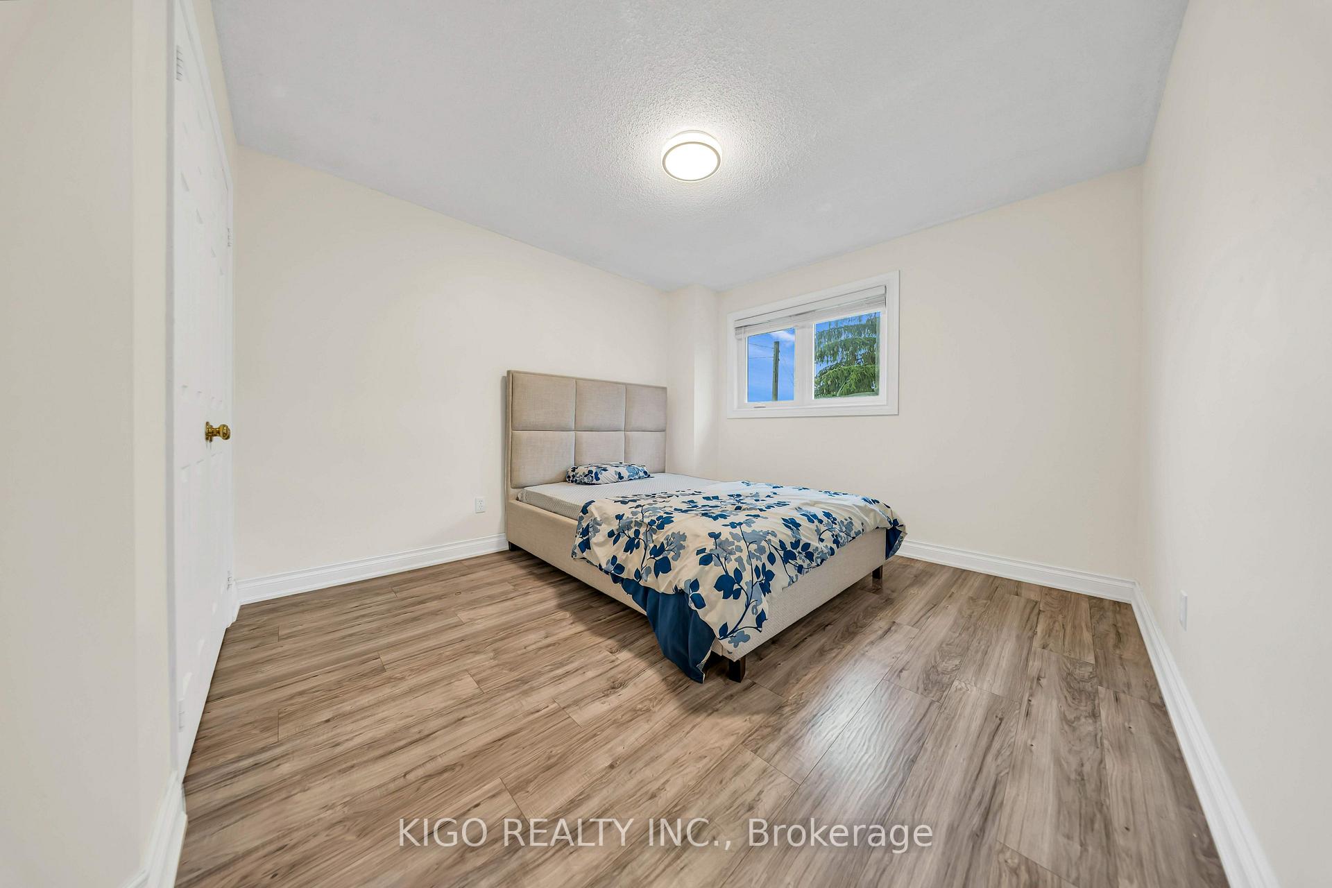 Photo 24 of 191 Livingstone Street W, Barrie, Sunnidale — HOMEH