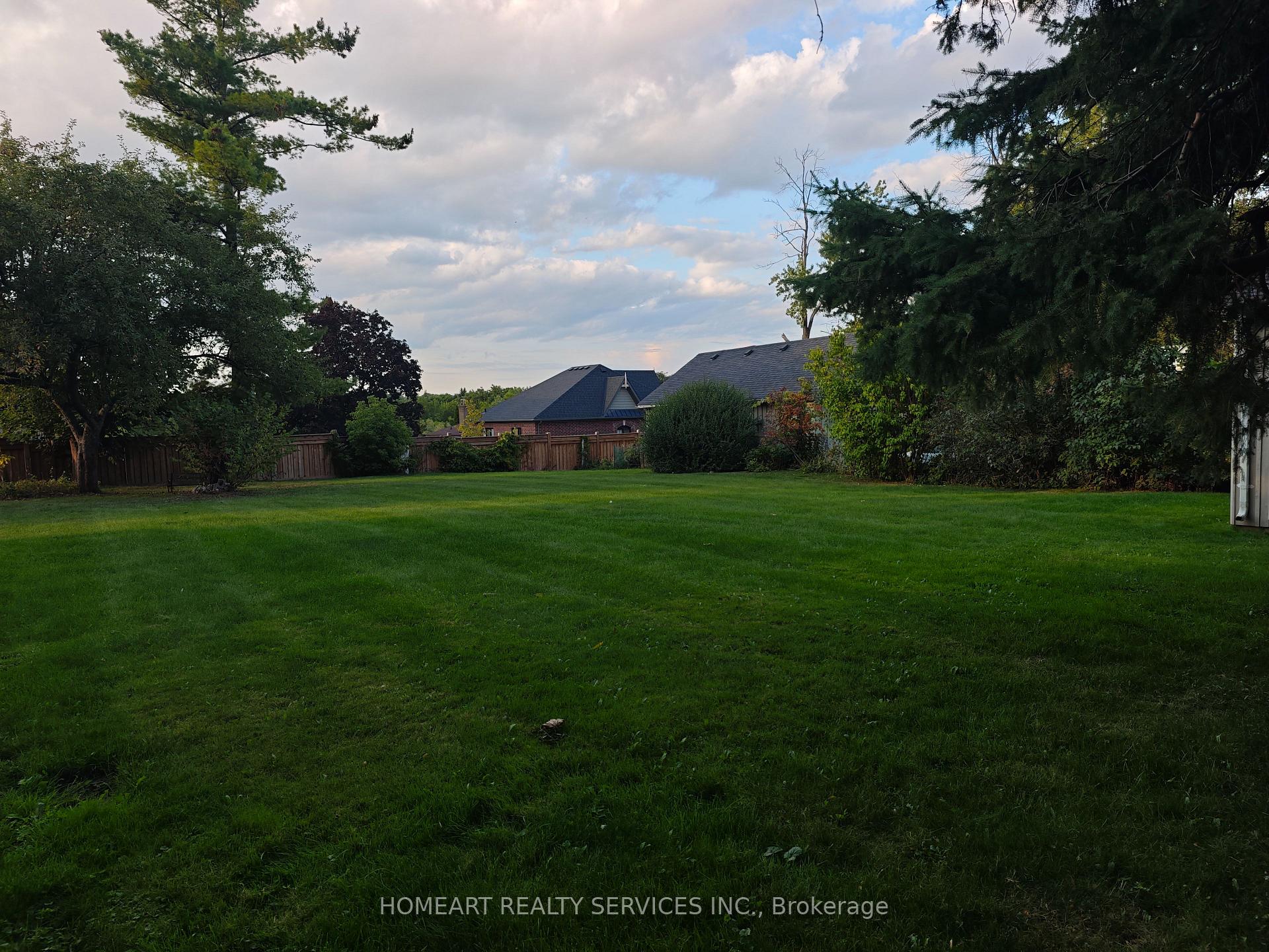 Photo 14 of 6 Rouge Street, Markham, Vinegar Hill — HOMEH