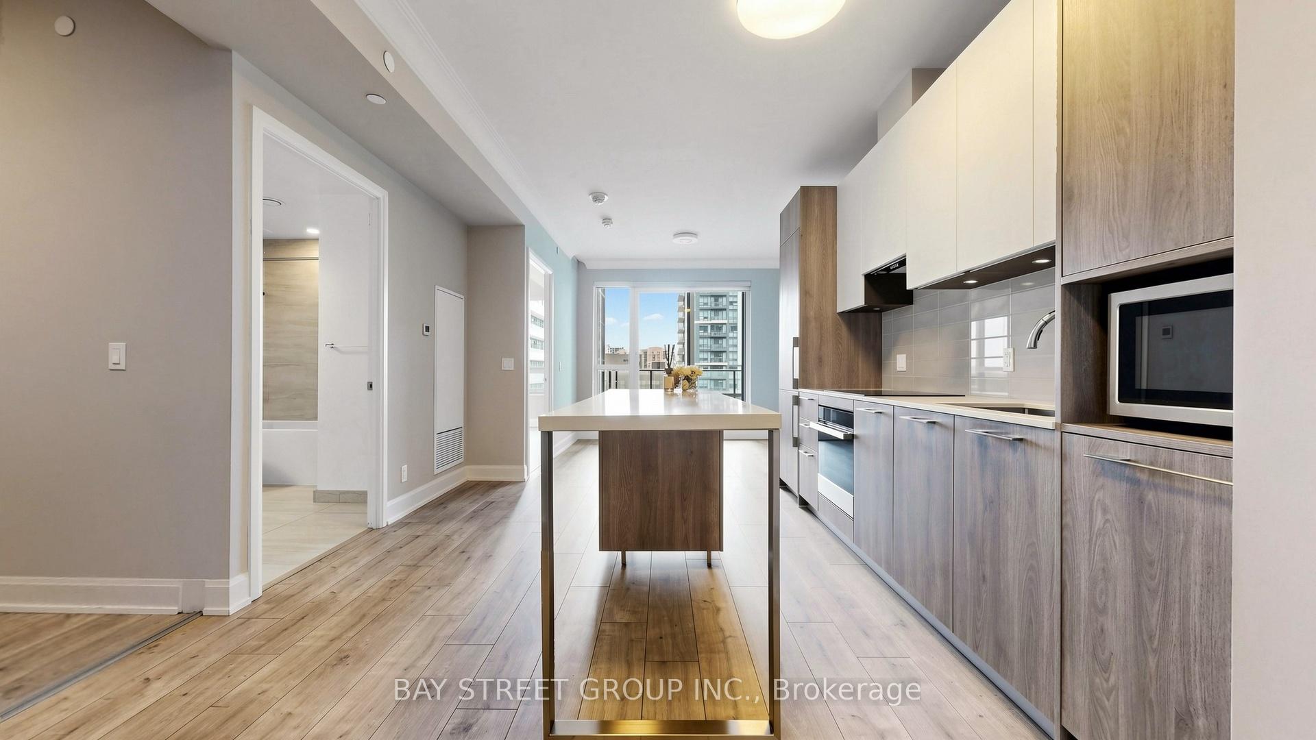 Photo 5 of Unit 528, 38 Water Walk Drive, Markham, Unionville — HOMEH